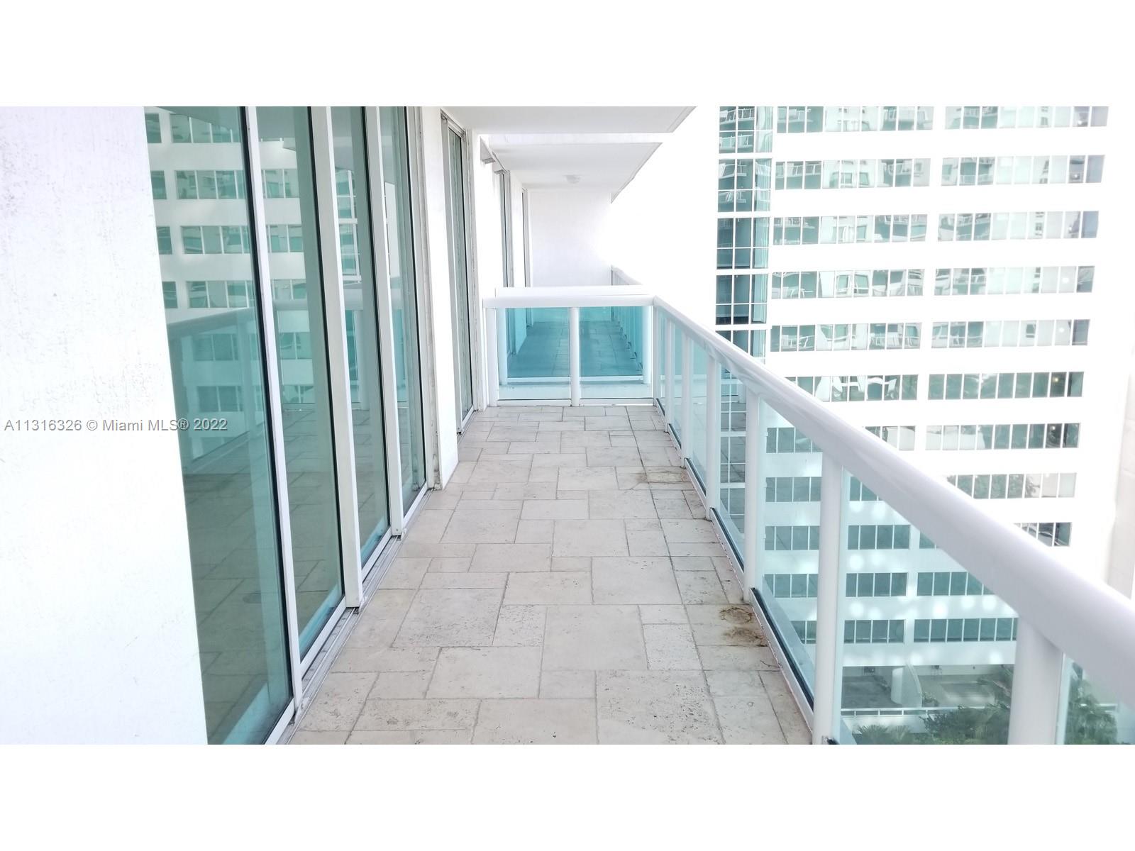 1800 N Bayshore Dr Unit: 2110