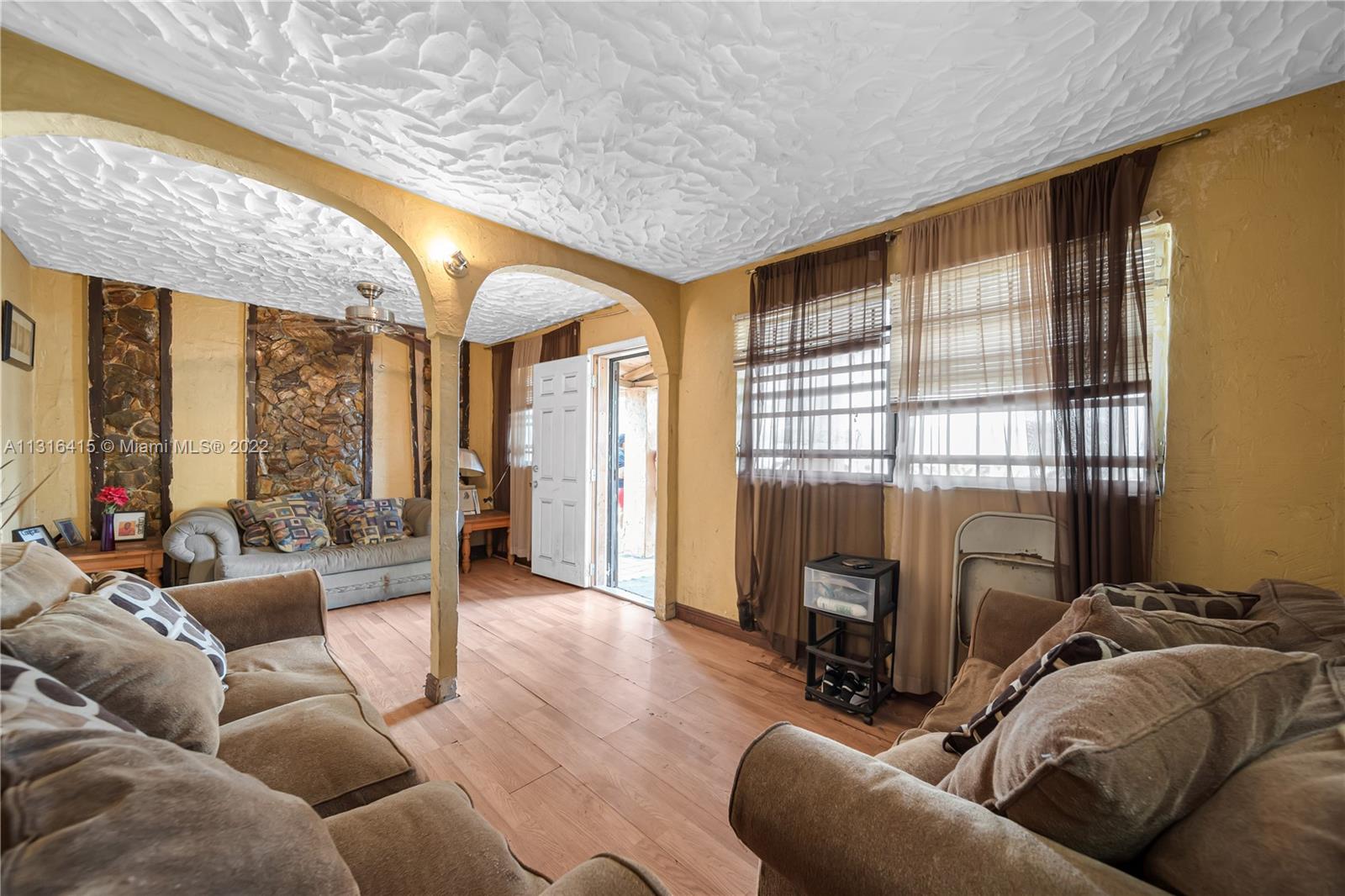 3384 NW 52nd St