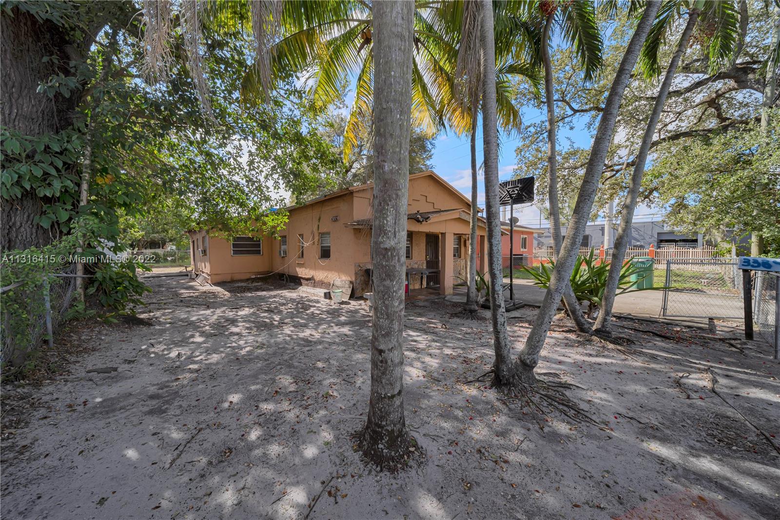 3384 NW 52nd St