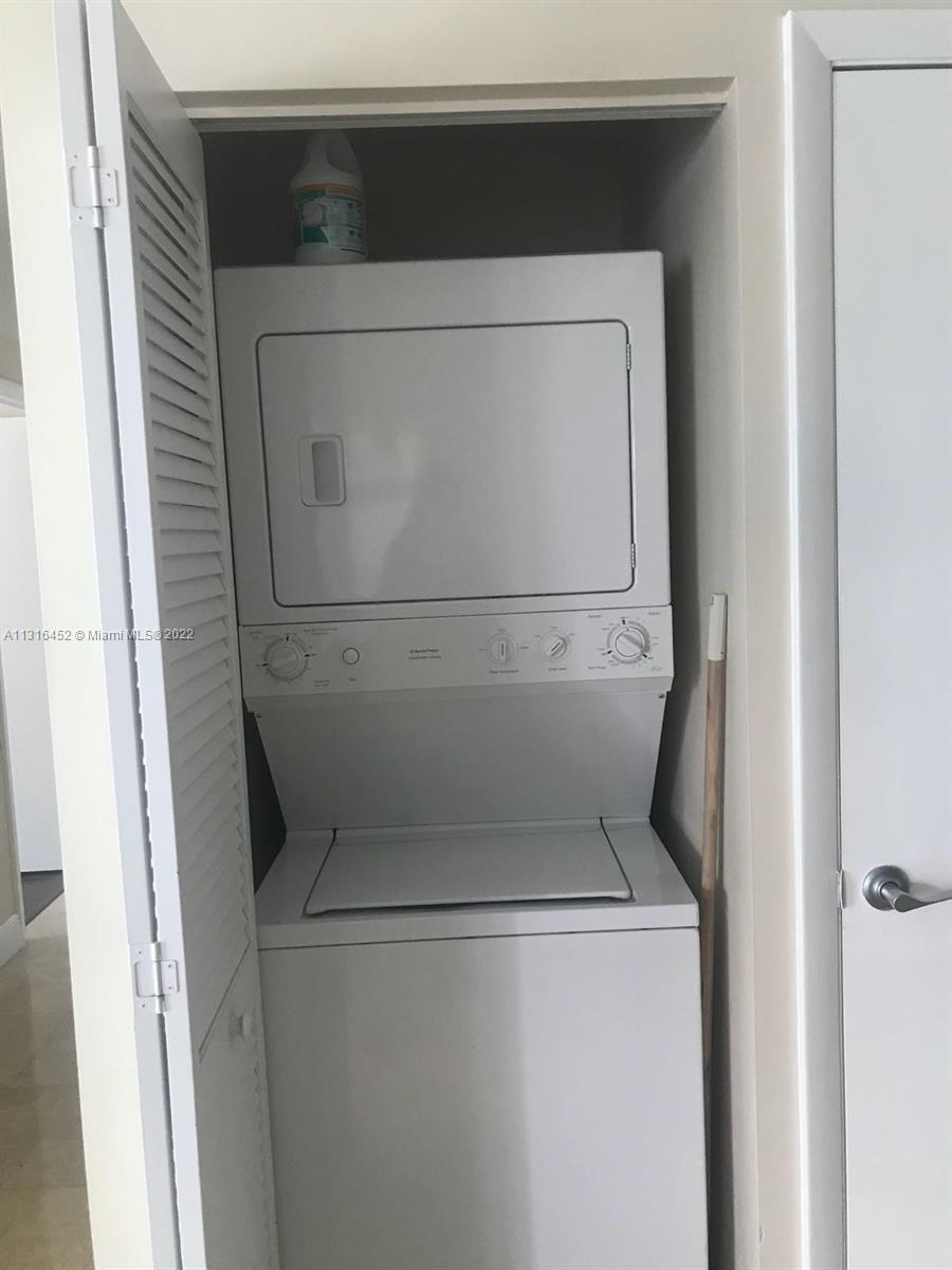 7270 SW 89th St Unit: C503