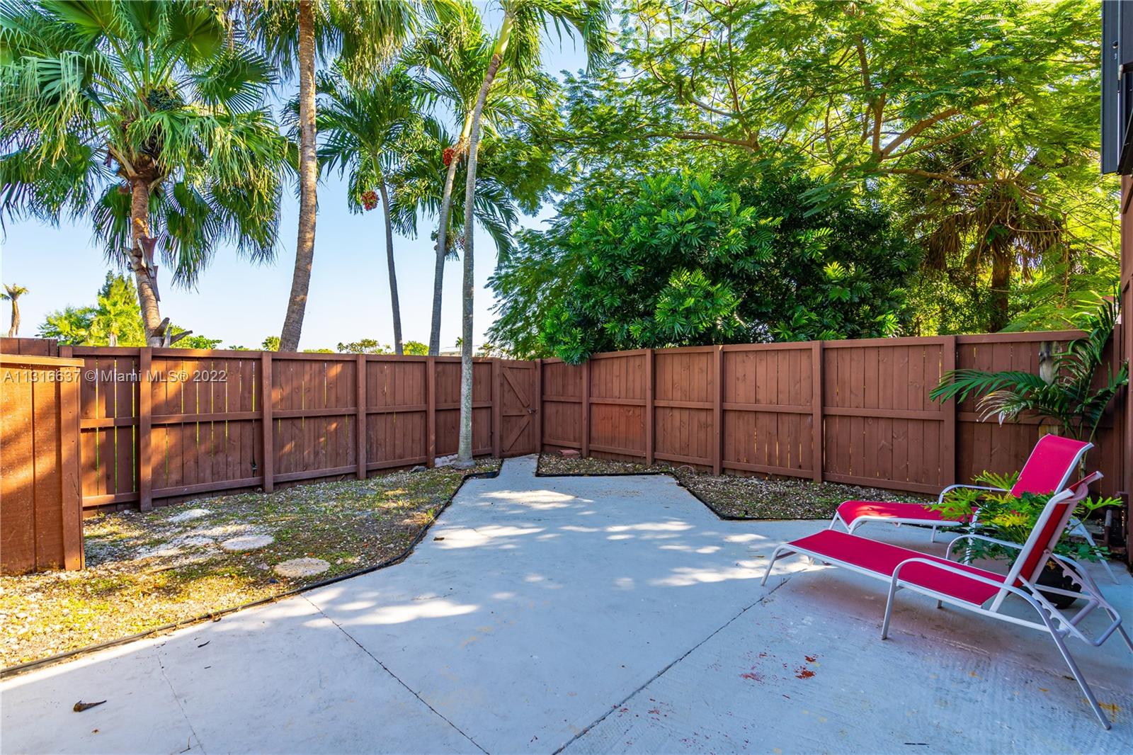 6221 SW 116th Pl Unit: D