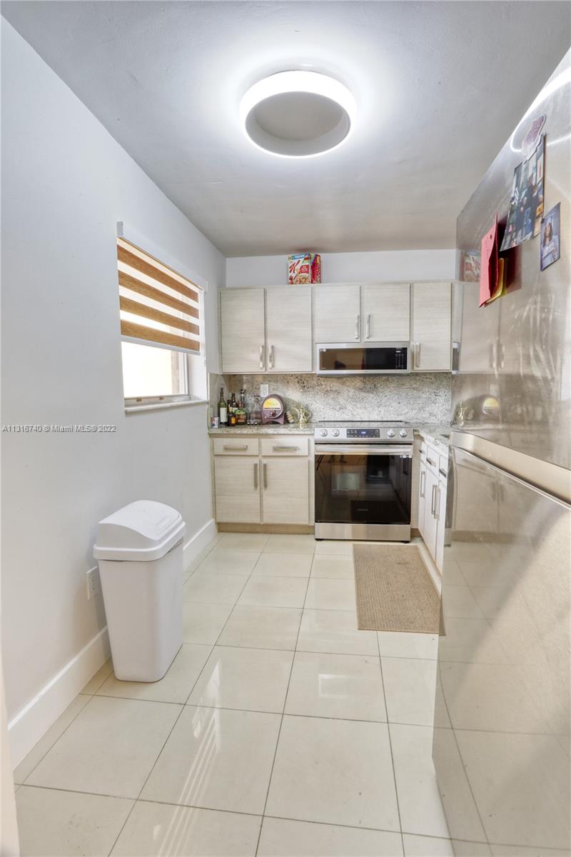 9170 Fontainebleau Blvd Unit: 203