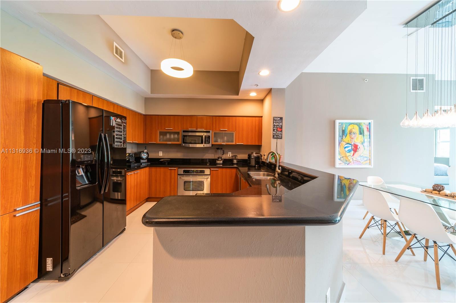 14951 Royal Oaks Ln Unit: 102
