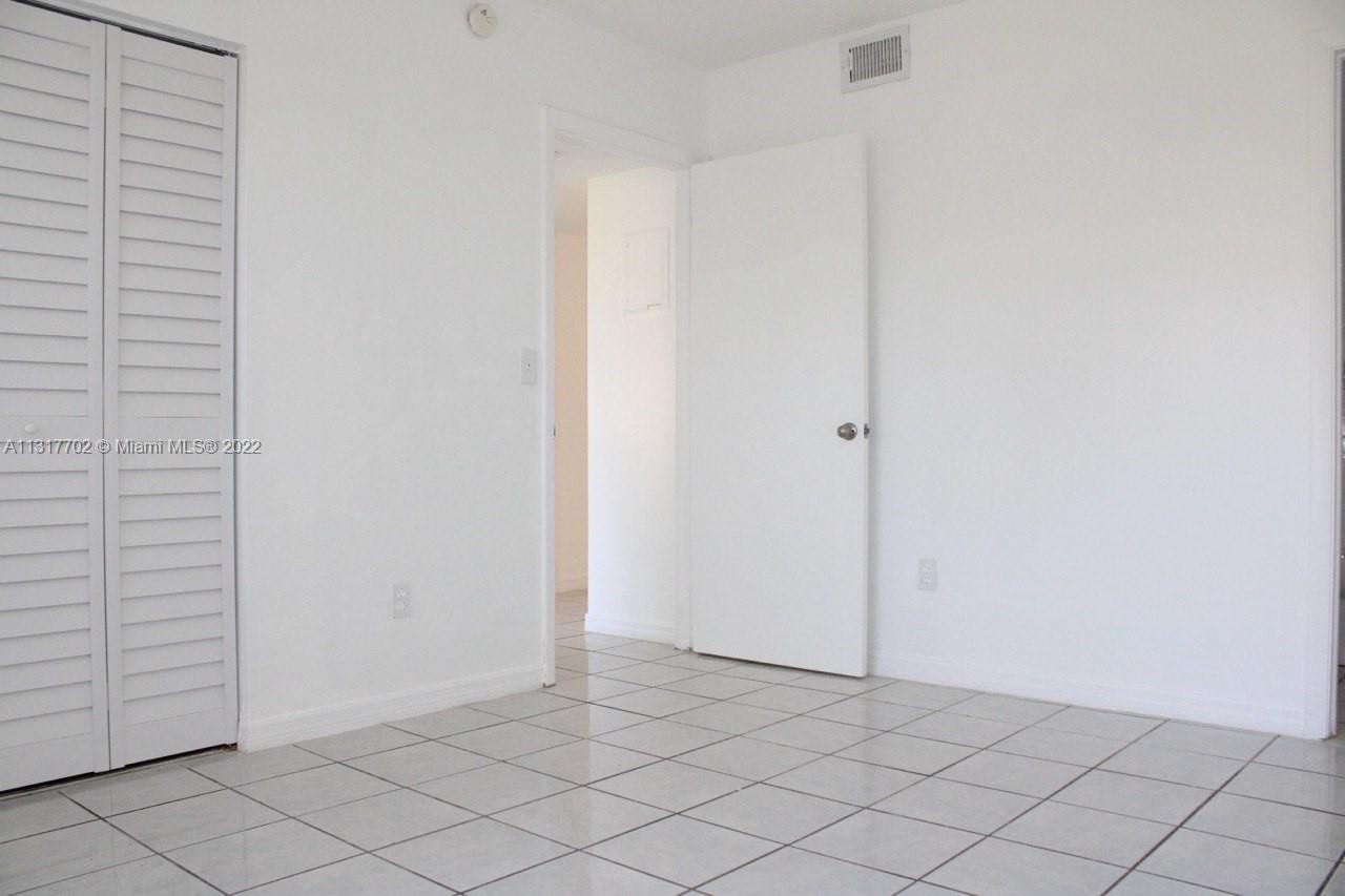 15306 SW 72nd St Unit: 27-13