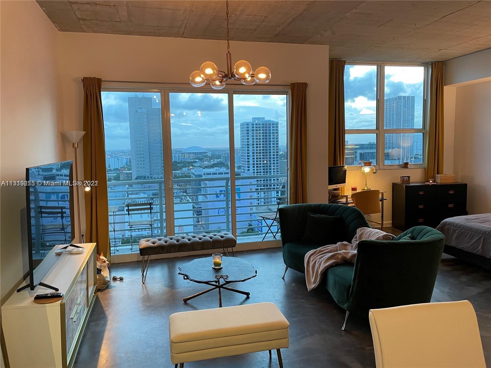 133 NE 2nd Ave Unit: 2317