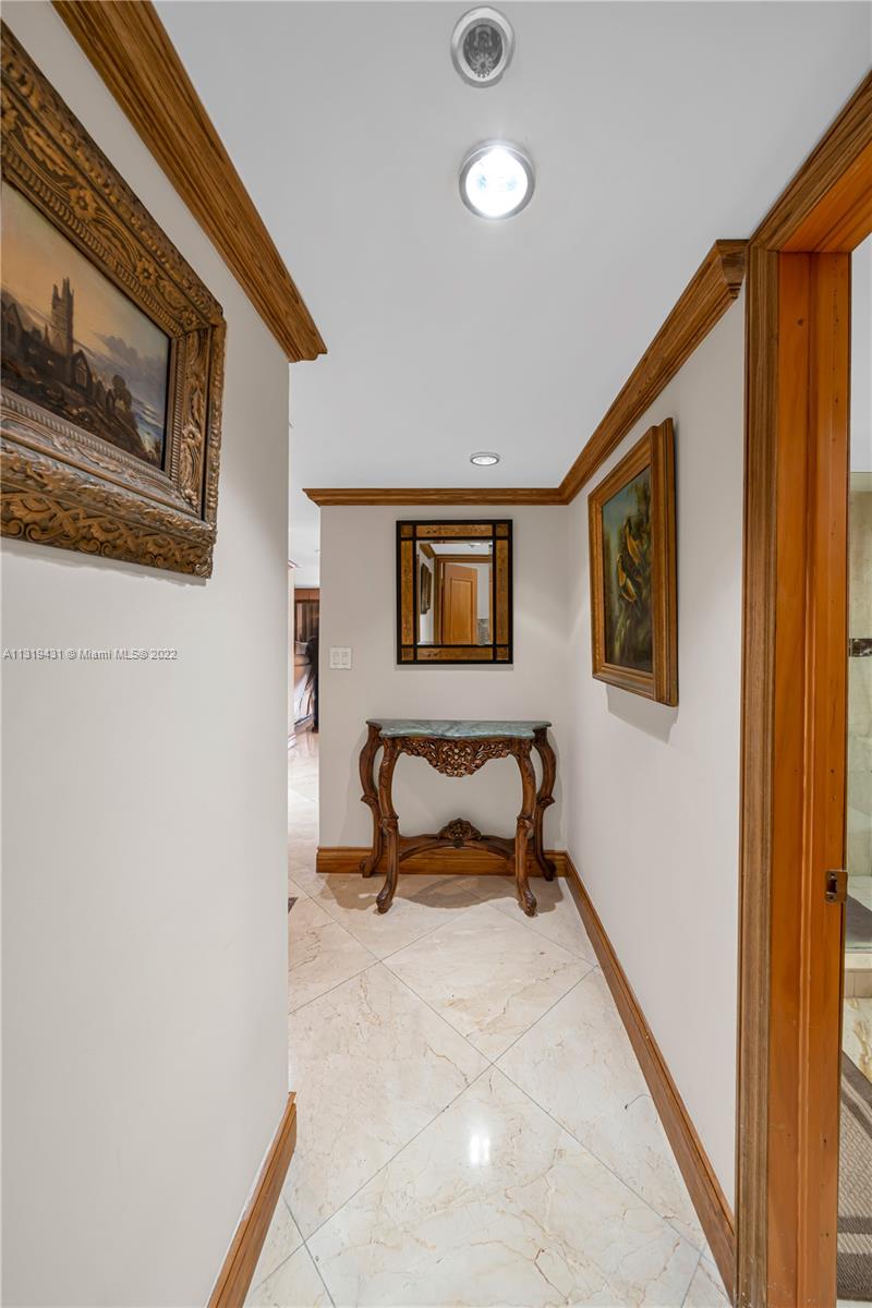 1717 N Bayshore Dr Unit: A-2156