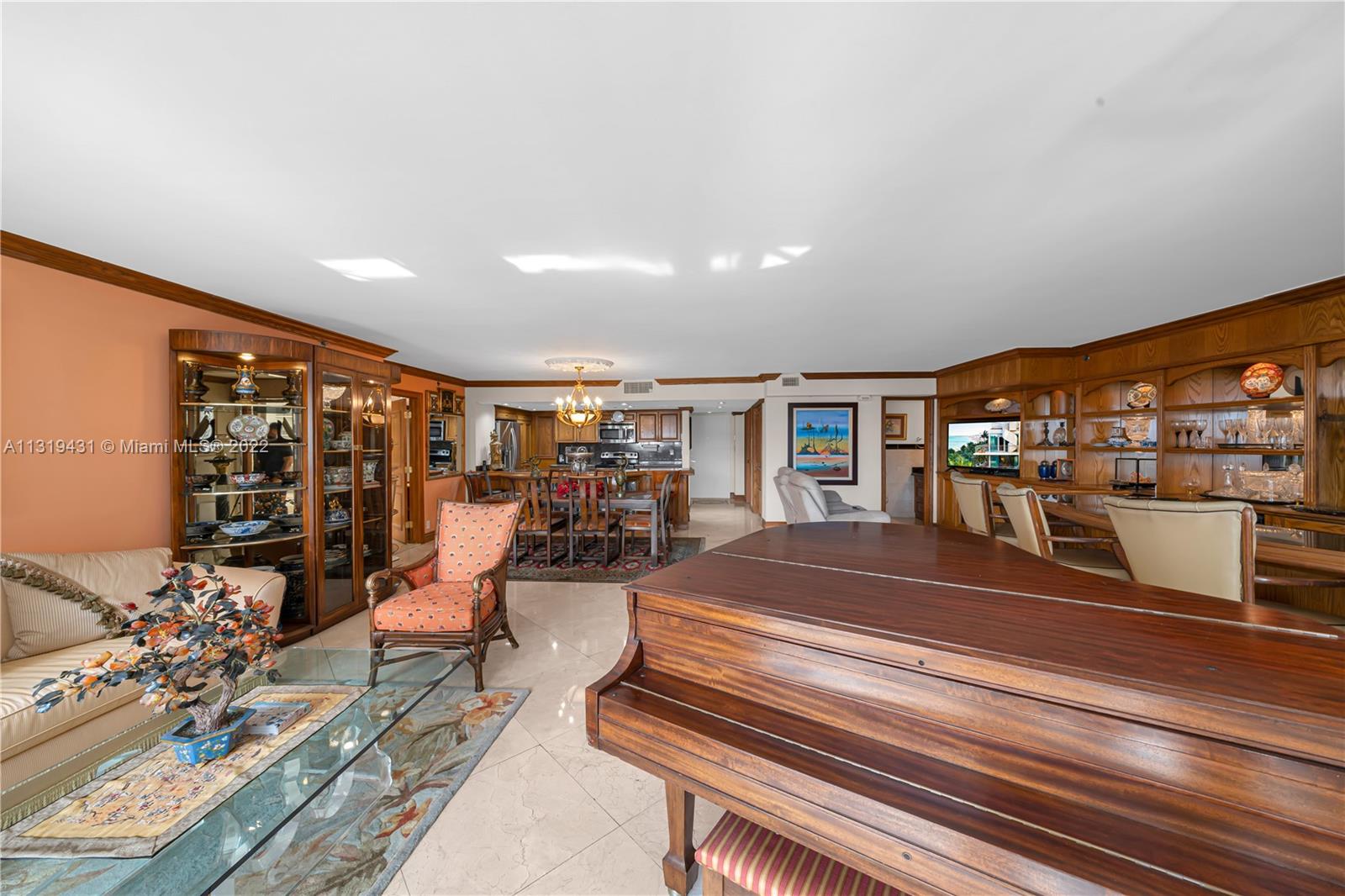 1717 N Bayshore Dr Unit: A-2156