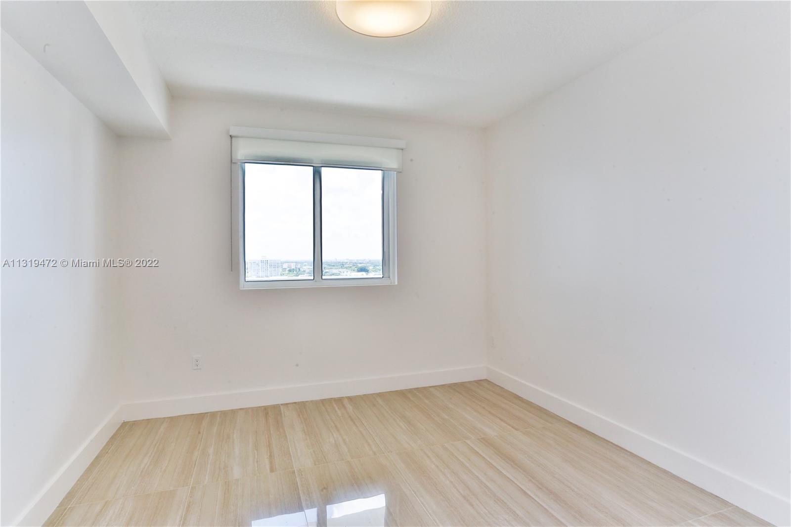 600 NE 27th St Unit: 1504
