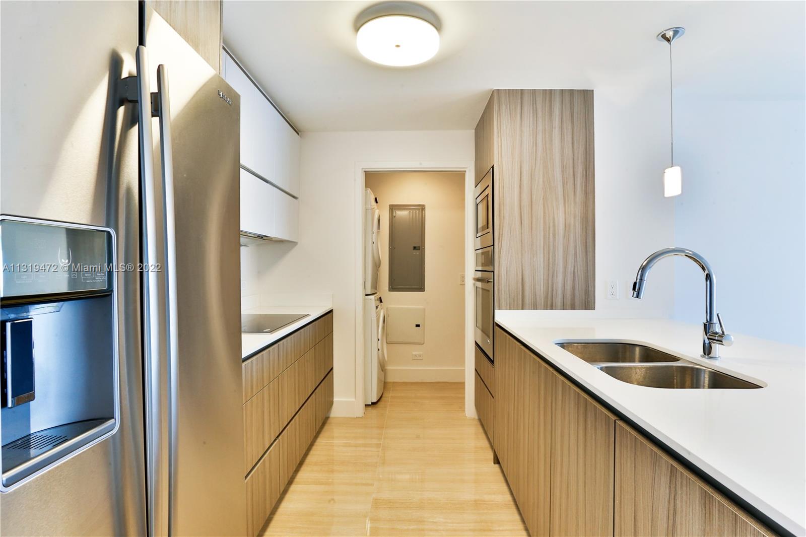 600 NE 27th St Unit: 1504