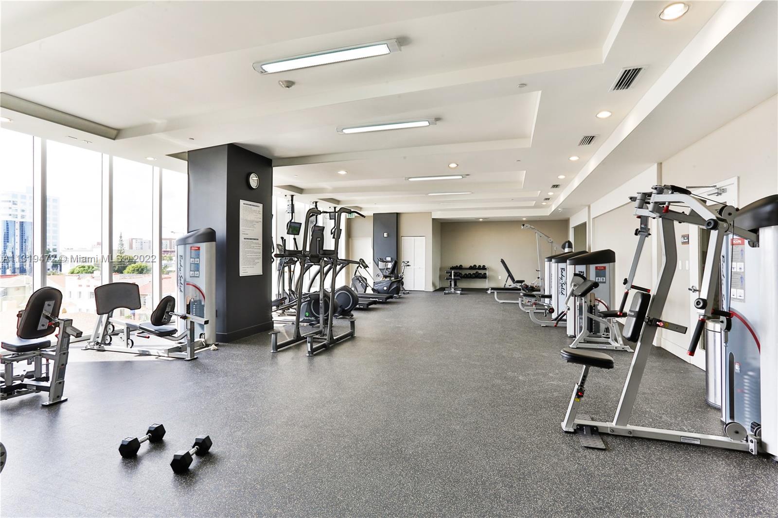 600 NE 27th St Unit: 1504