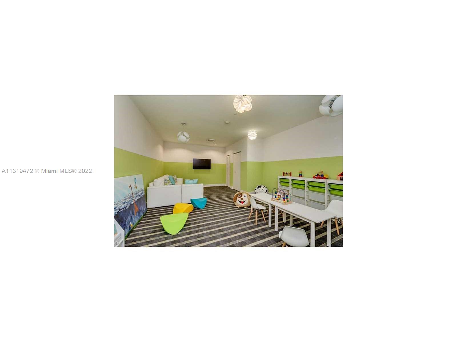600 NE 27th St Unit: 1504