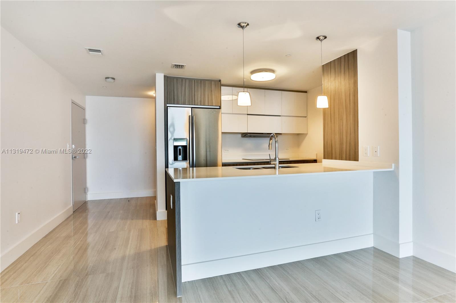 600 NE 27th St Unit: 1504