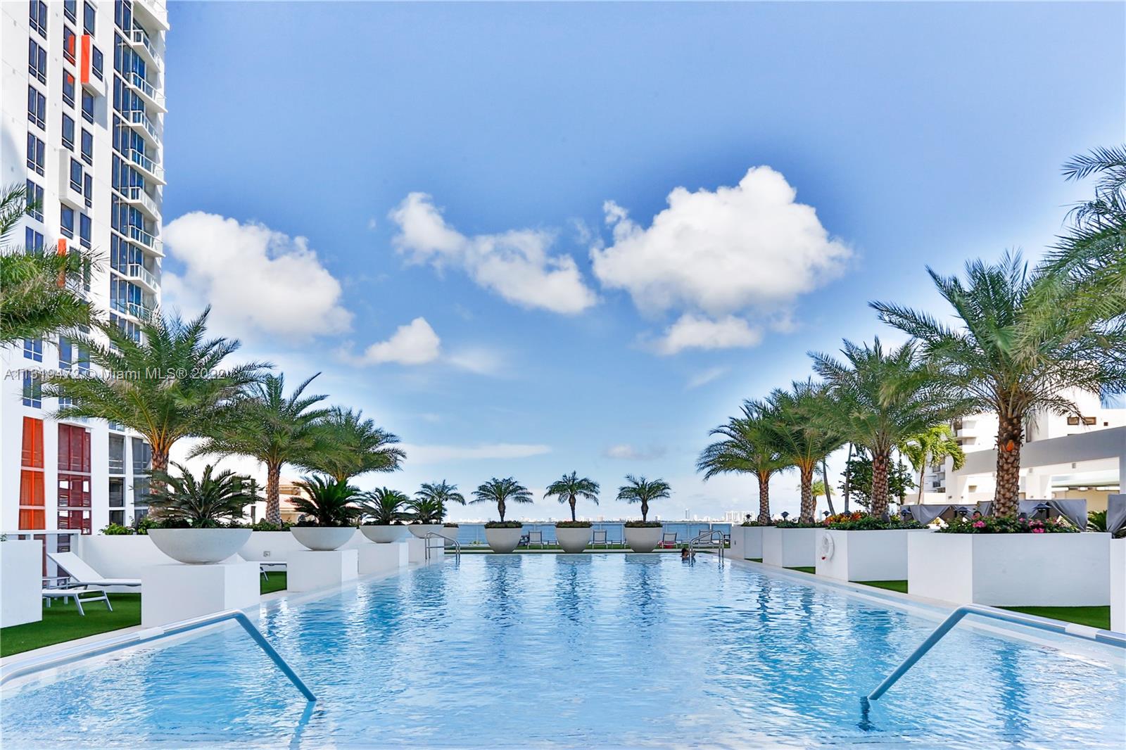 600 NE 27th St Unit: 1504
