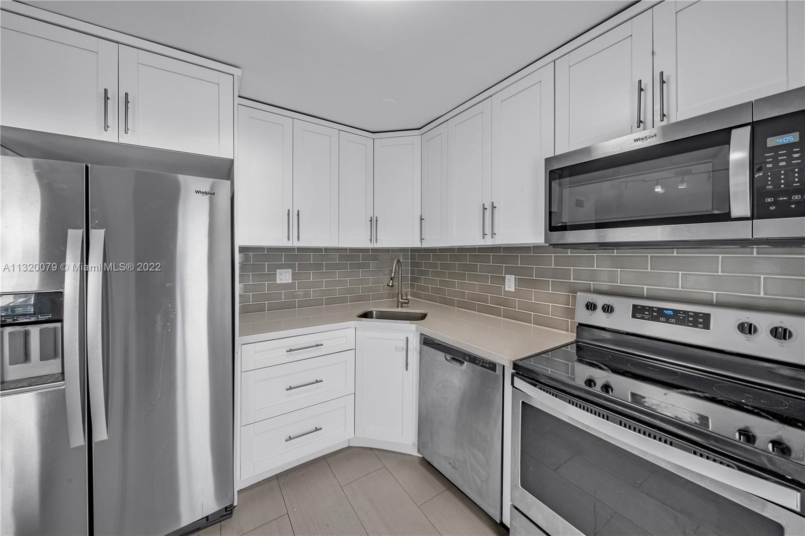 650 Coral Way Unit: 206