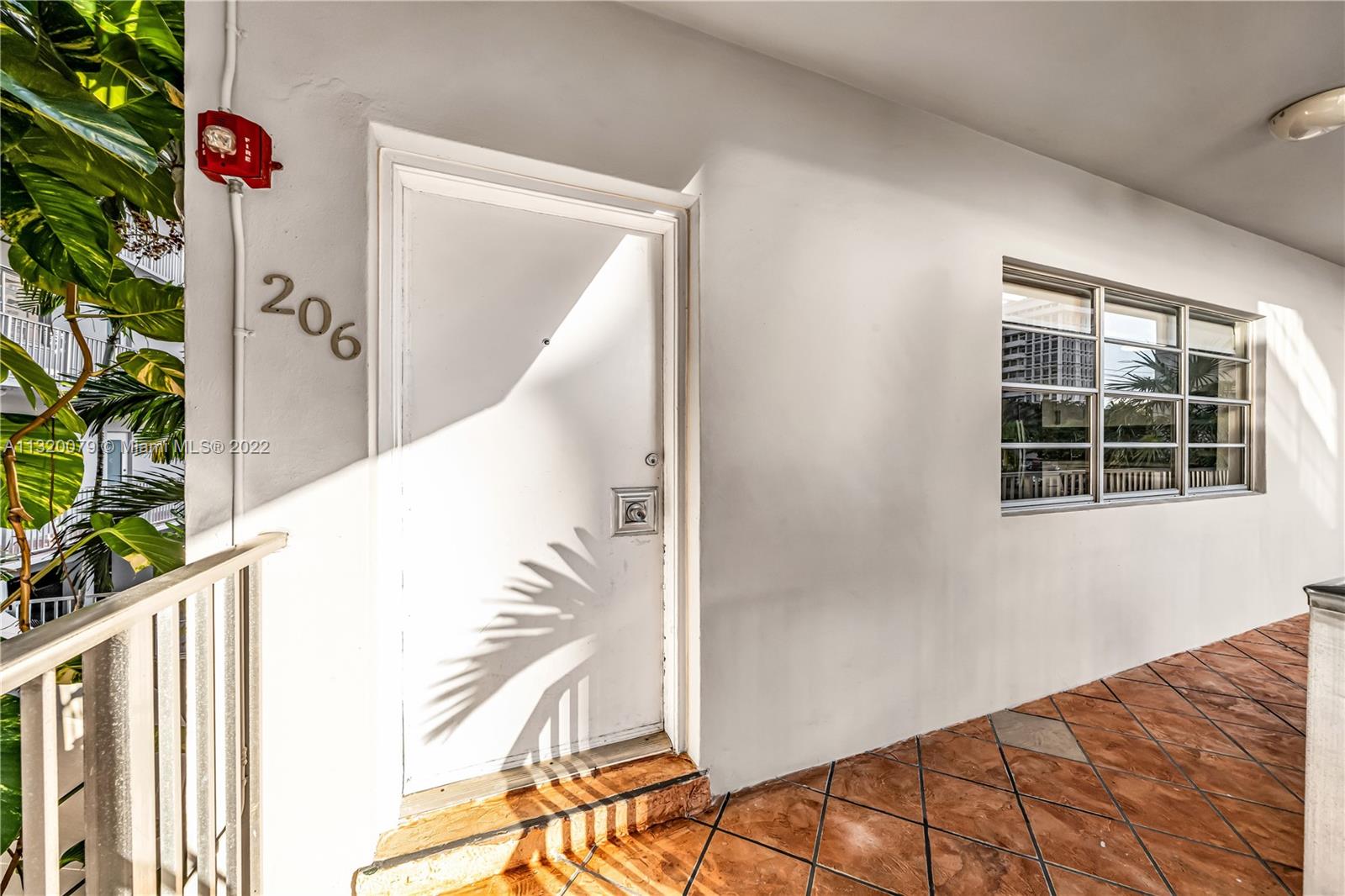 650 Coral Way Unit: 206