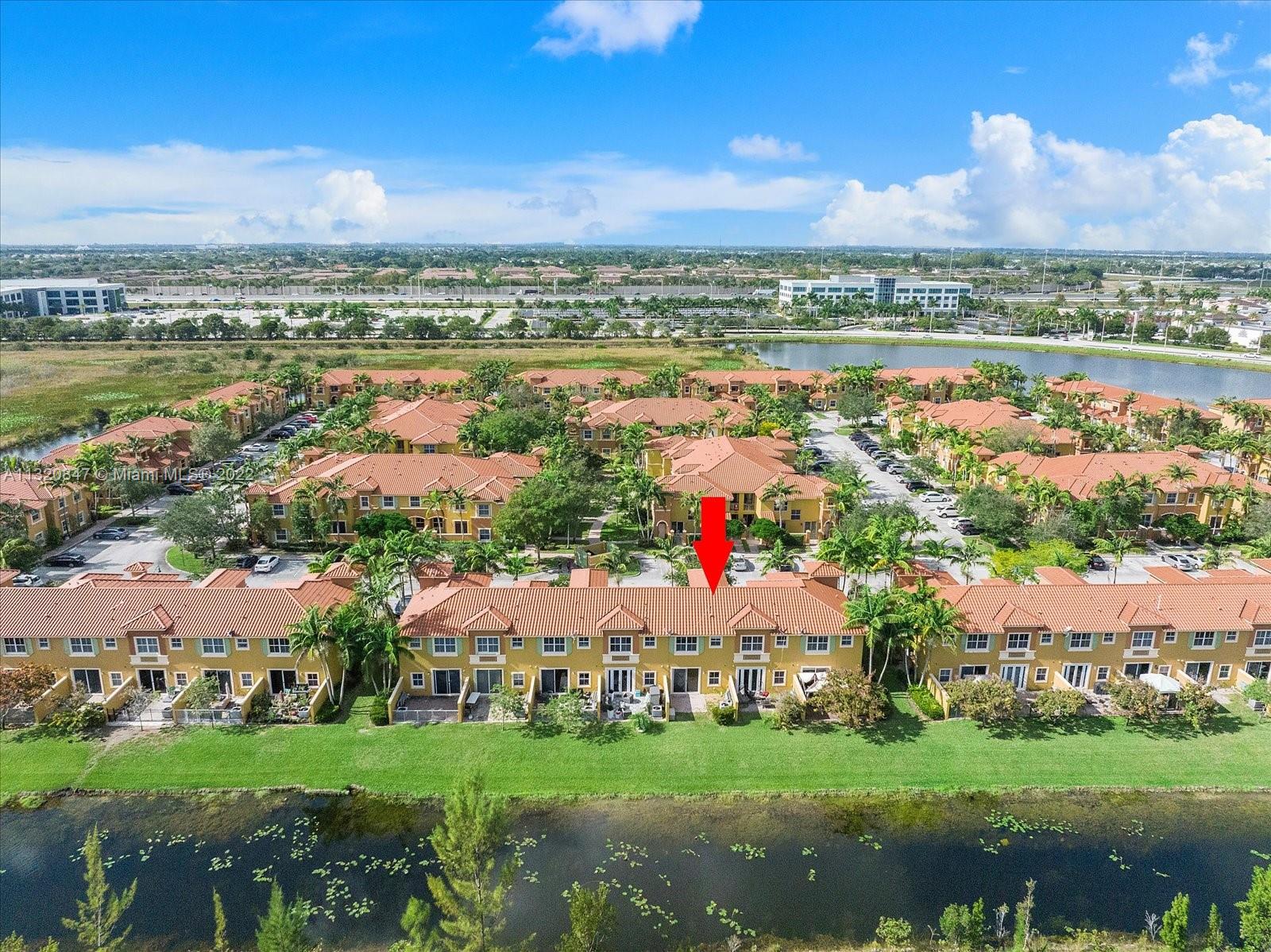 1025 SW 143rd Ave Unit: 1303
