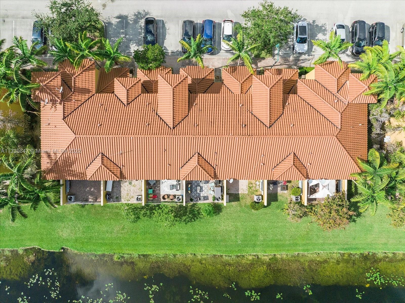 1025 SW 143rd Ave Unit: 1303