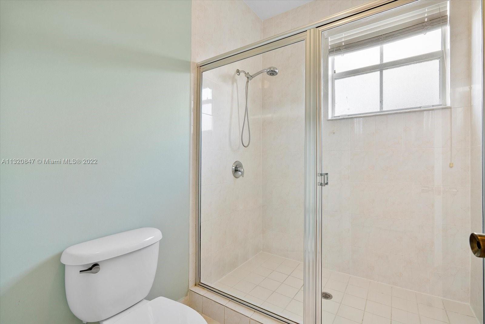 1025 SW 143rd Ave Unit: 1303