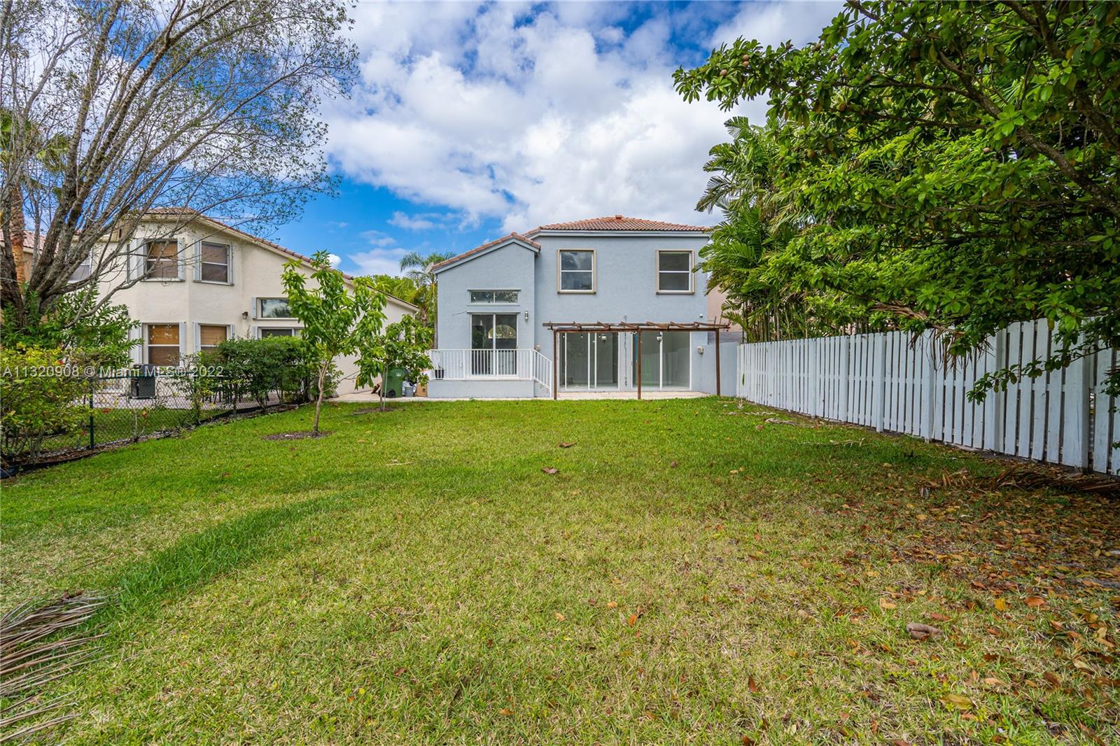 2375 NW 158th Ave