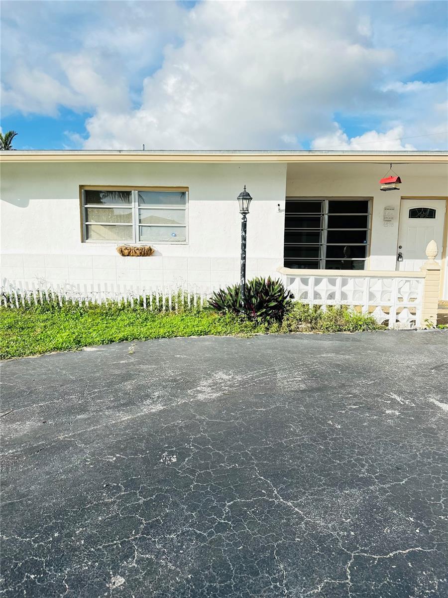 4675 SW 43rd Terrace Unit: 0