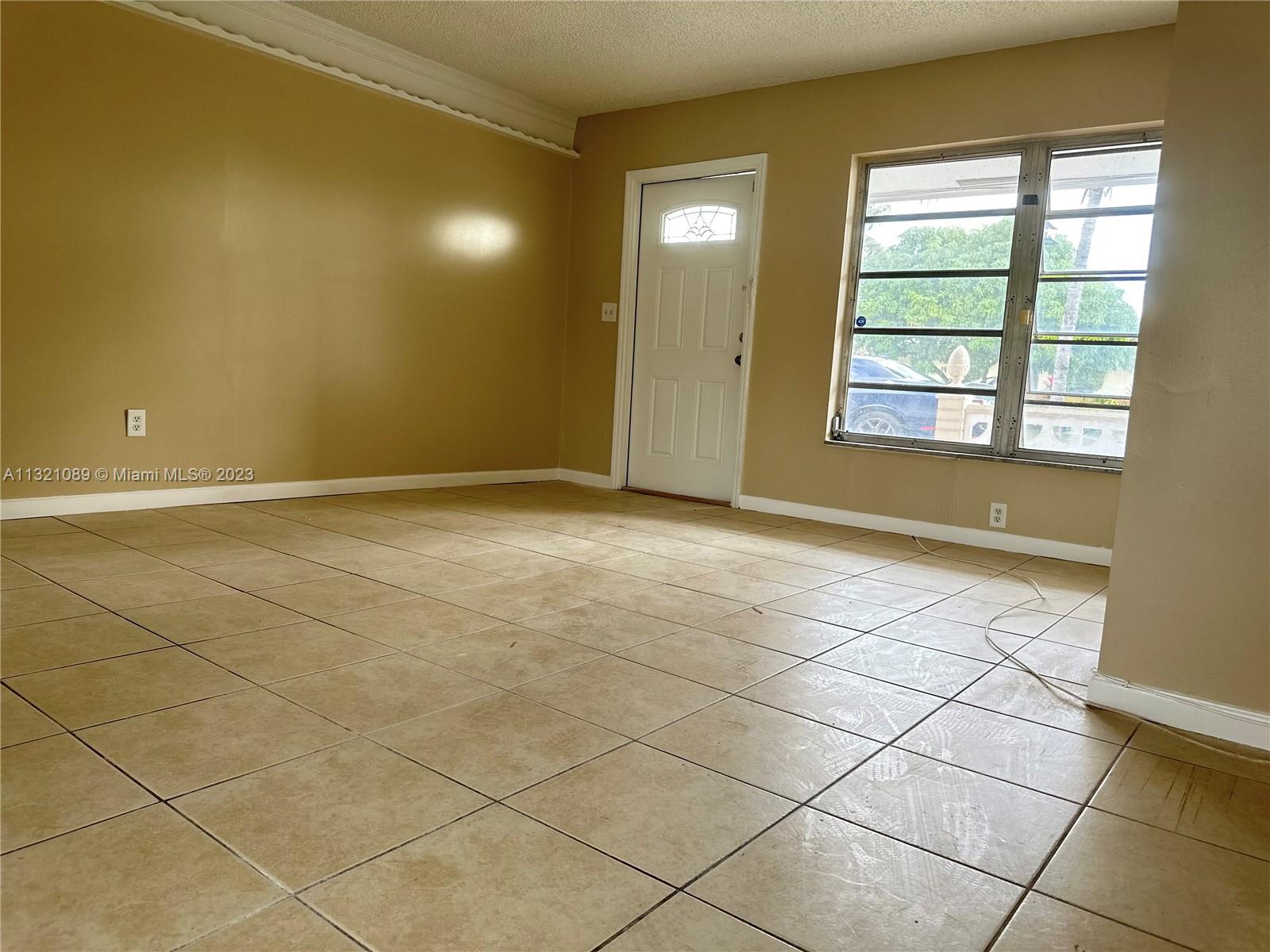 4675 SW 43rd Terrace Unit: 0