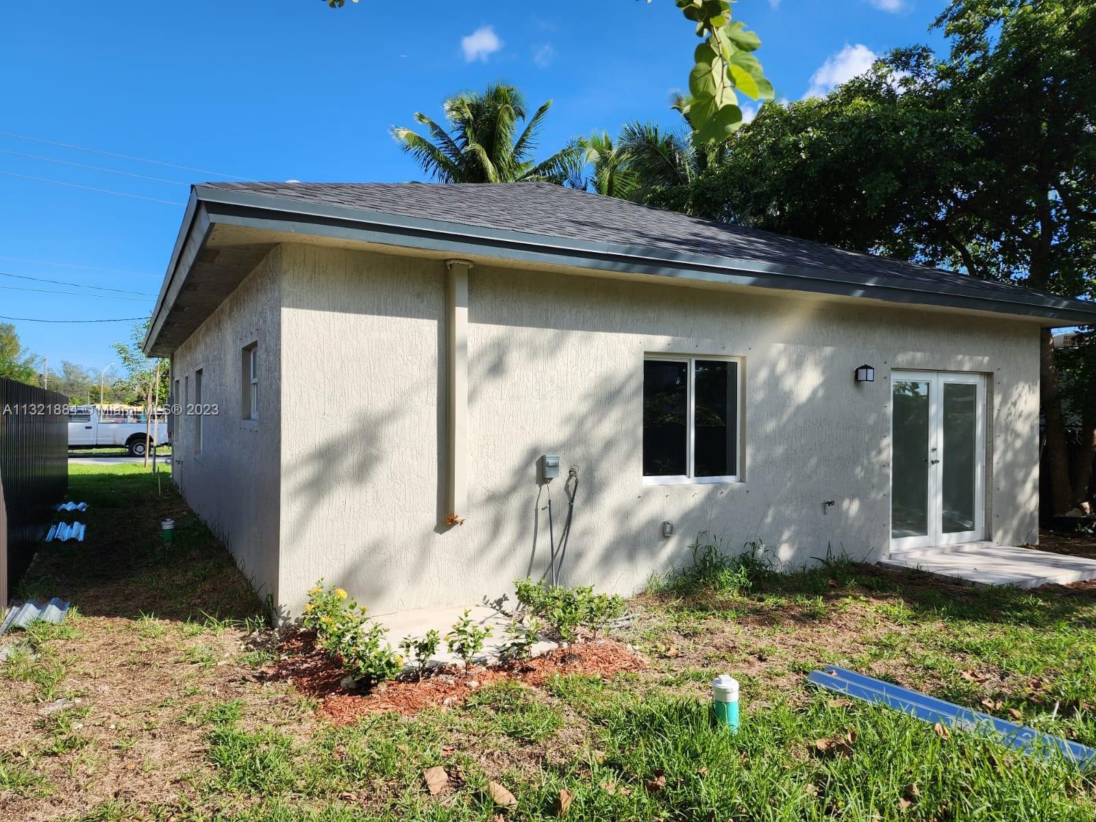8110 NW 14th Ave