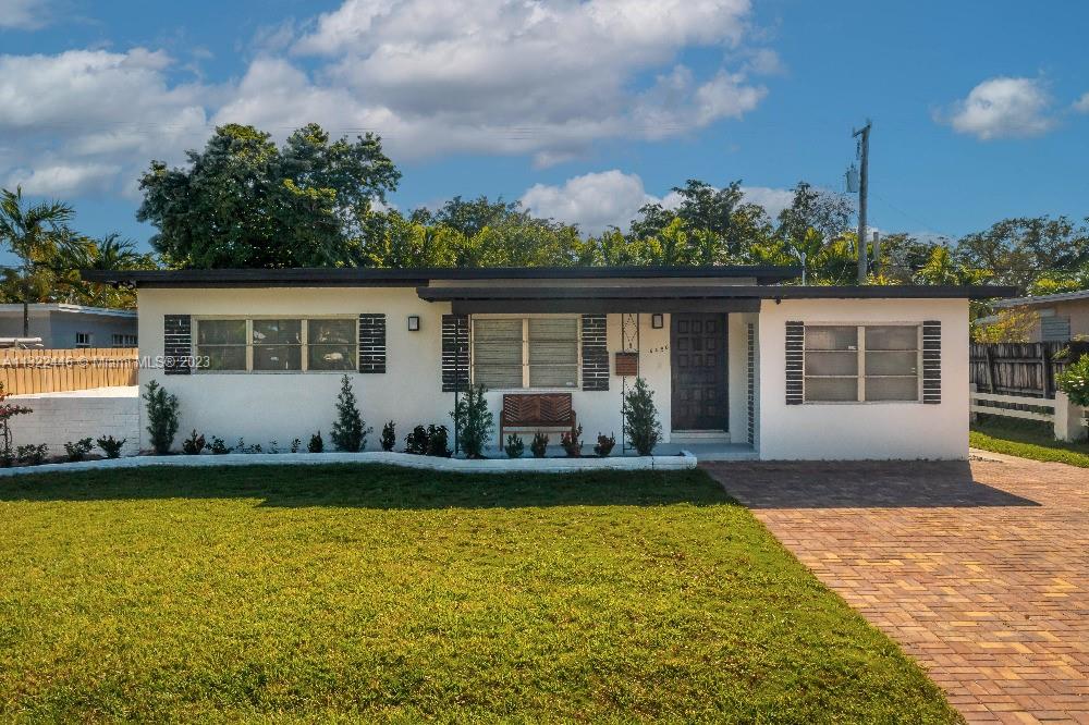 6450 SW 16th Ter