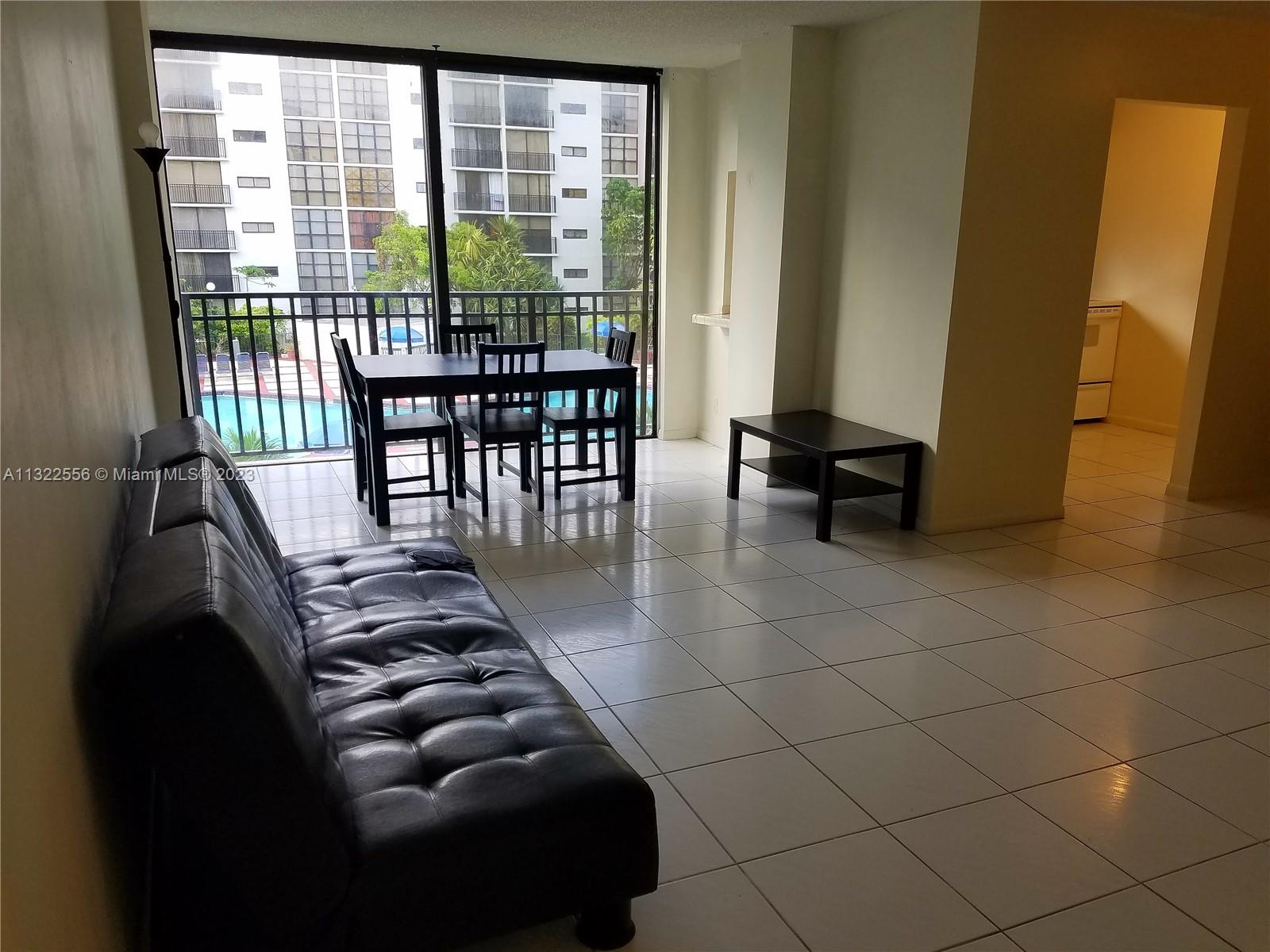 17011 N Bay Rd Unit: 310