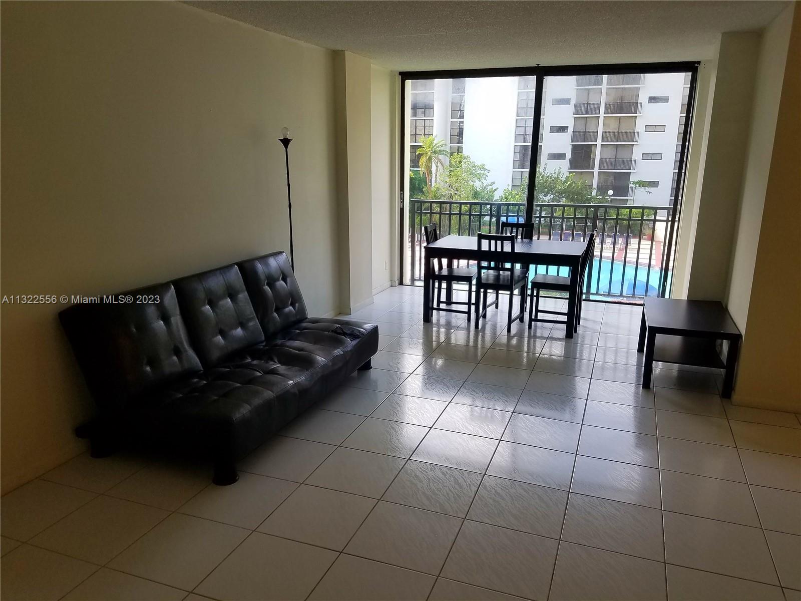17011 N Bay Rd Unit: 310