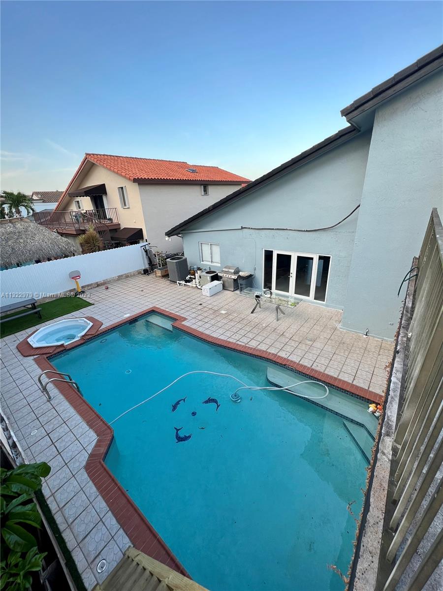 11050 SW 143rd Pl