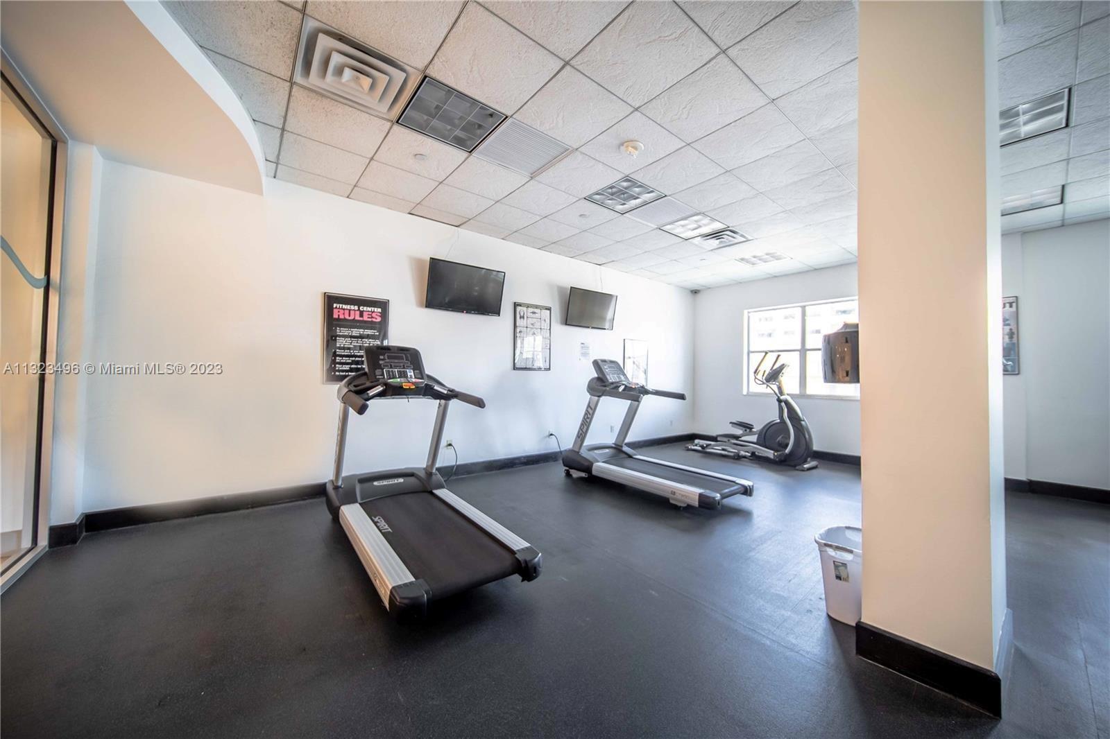 401 69th St Unit: 909