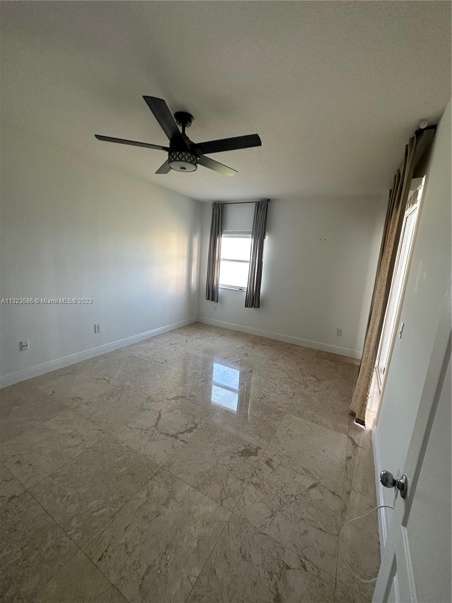 10730 NW 66th St Unit: 109