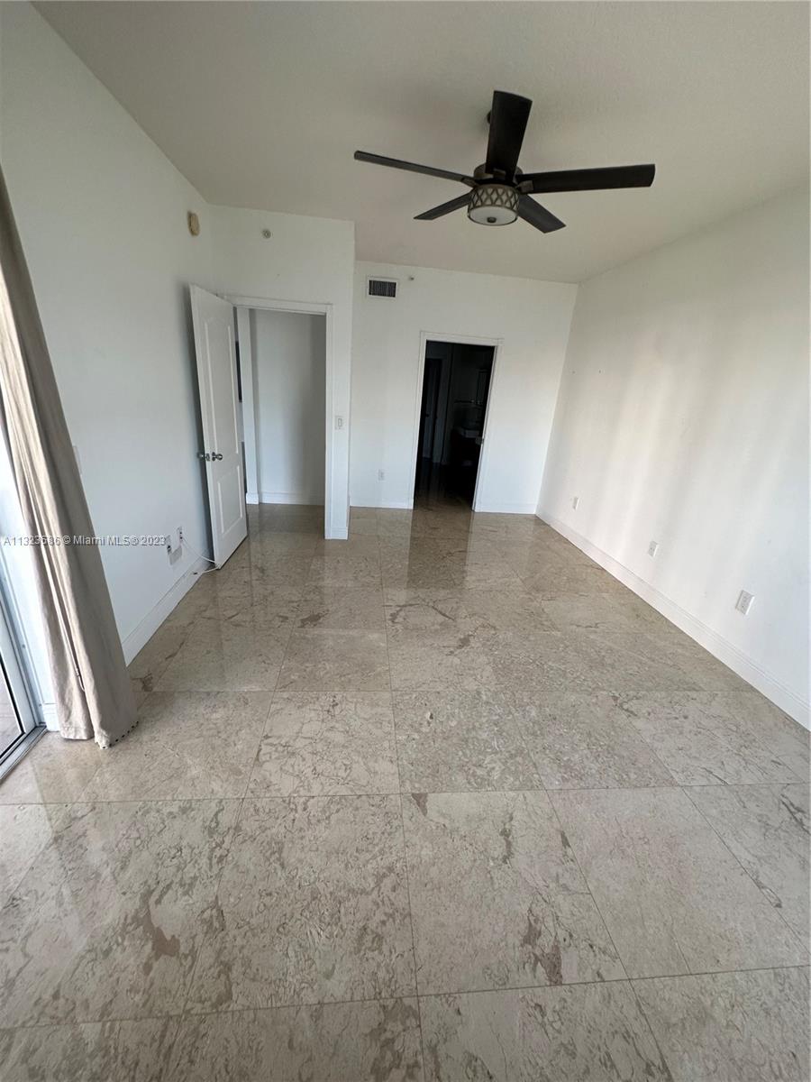 10730 NW 66th St Unit: 109
