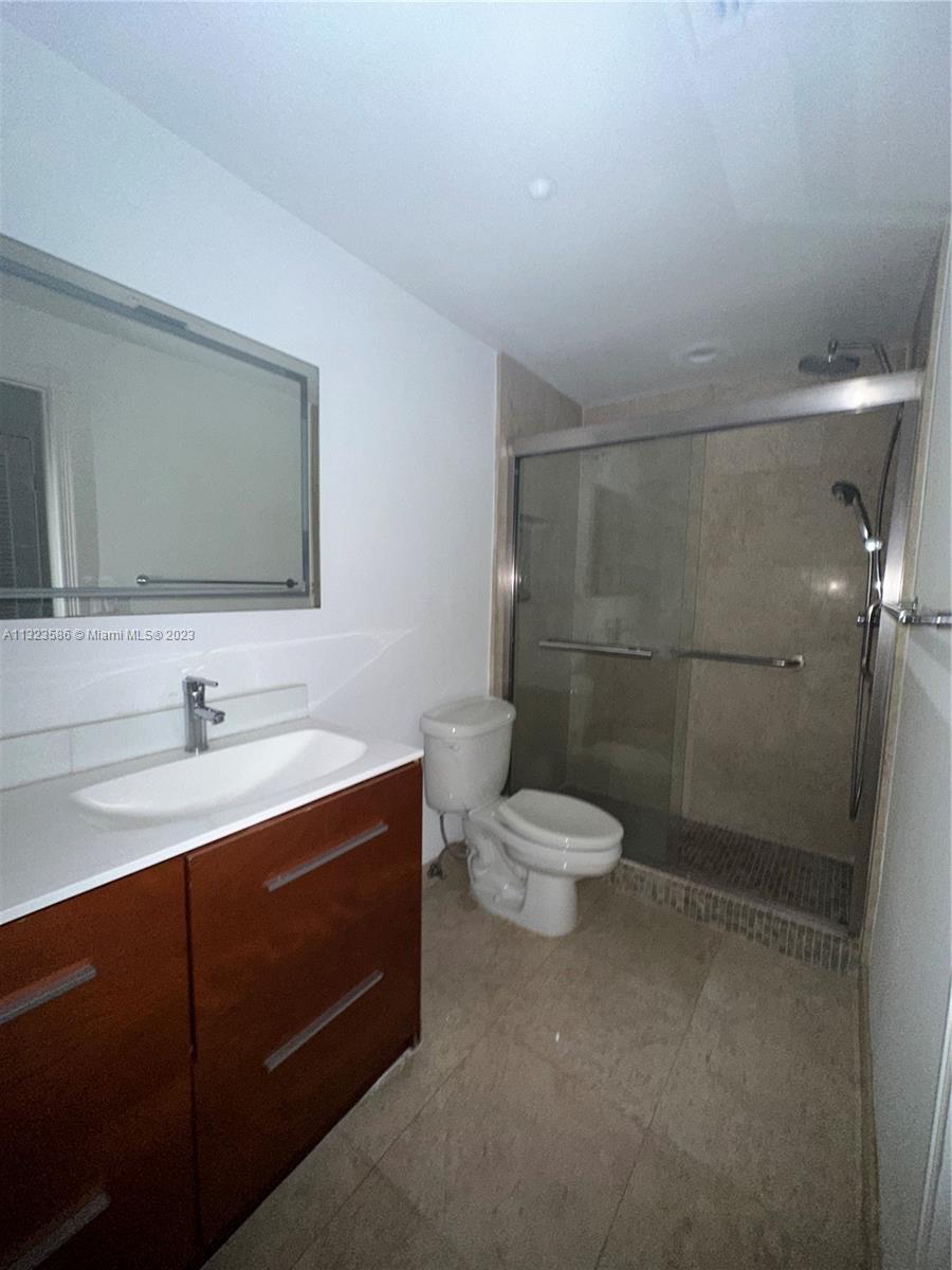 10730 NW 66th St Unit: 109