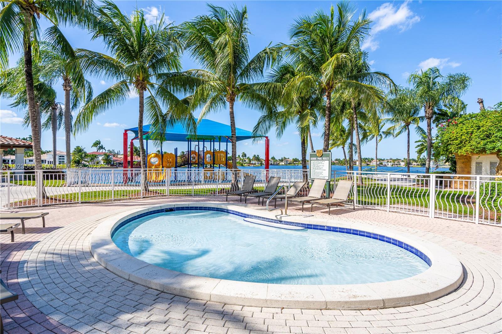 10730 NW 66th St Unit: 109