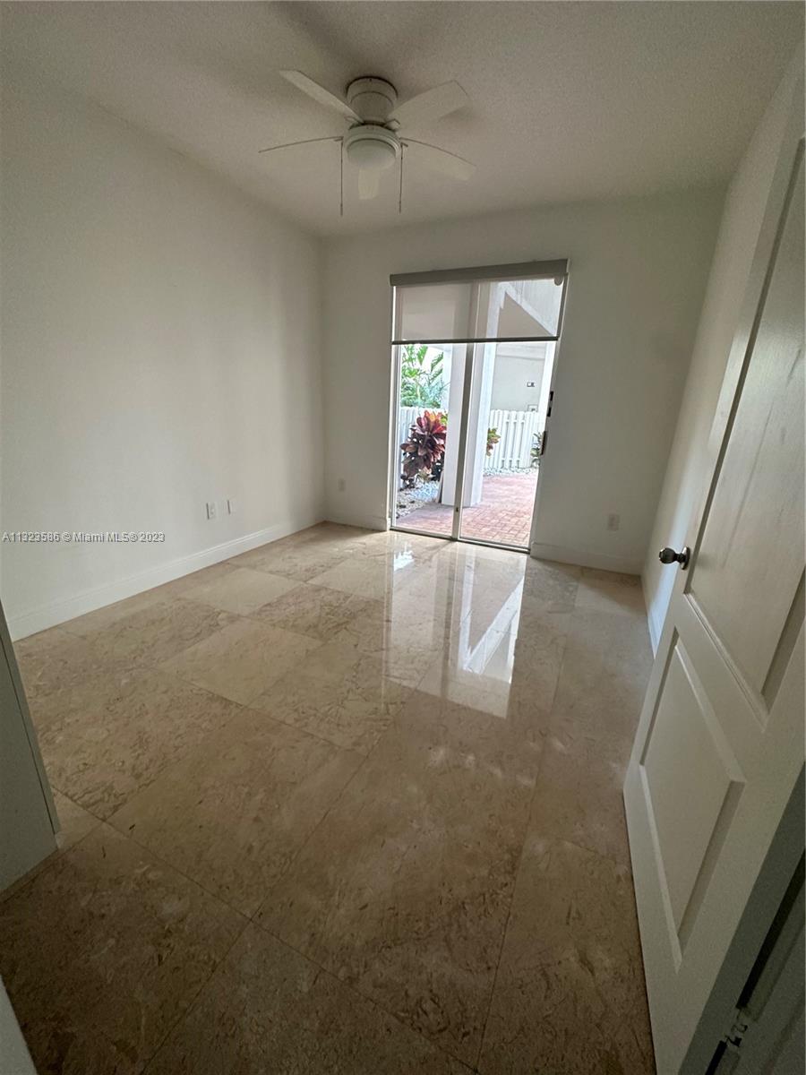 10730 NW 66th St Unit: 109