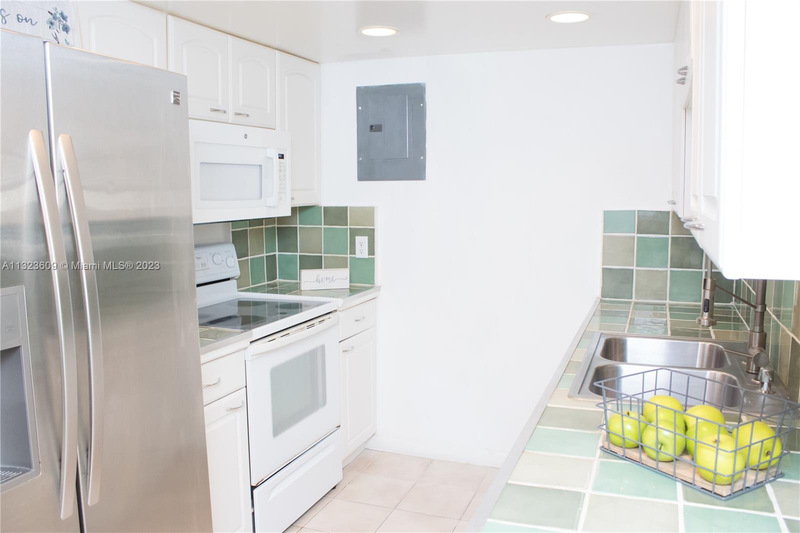 66 Valencia Ave Unit: 602A
