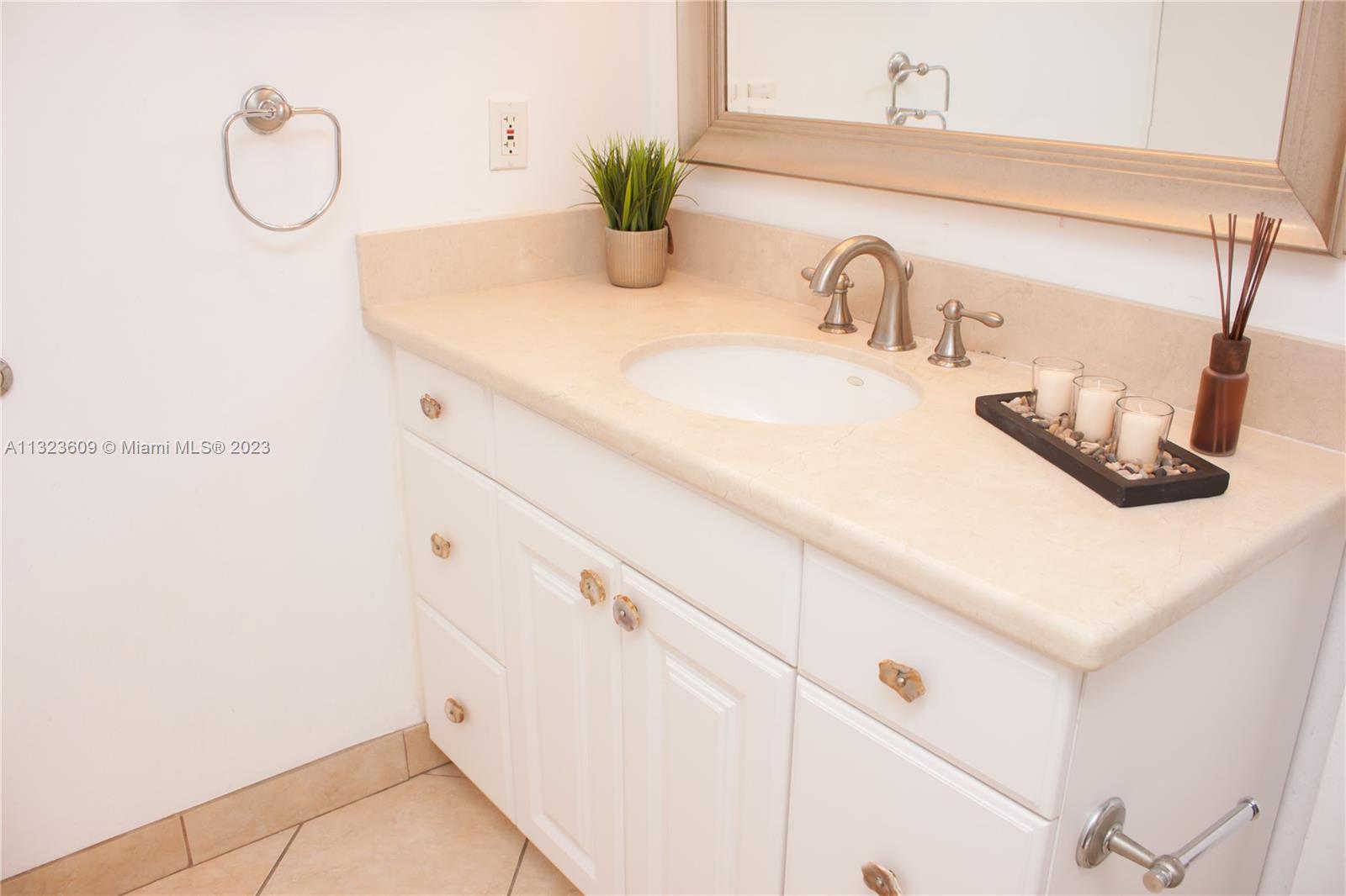 66 Valencia Ave Unit: 602A