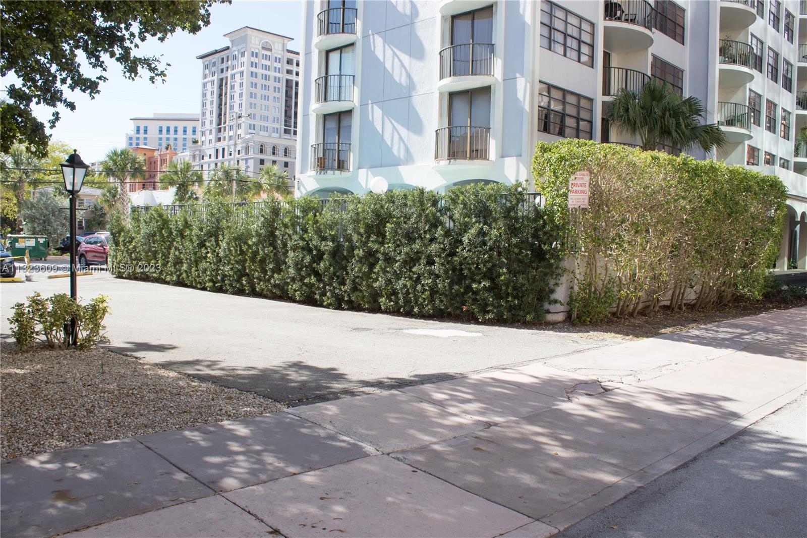 66 Valencia Ave Unit: 602A