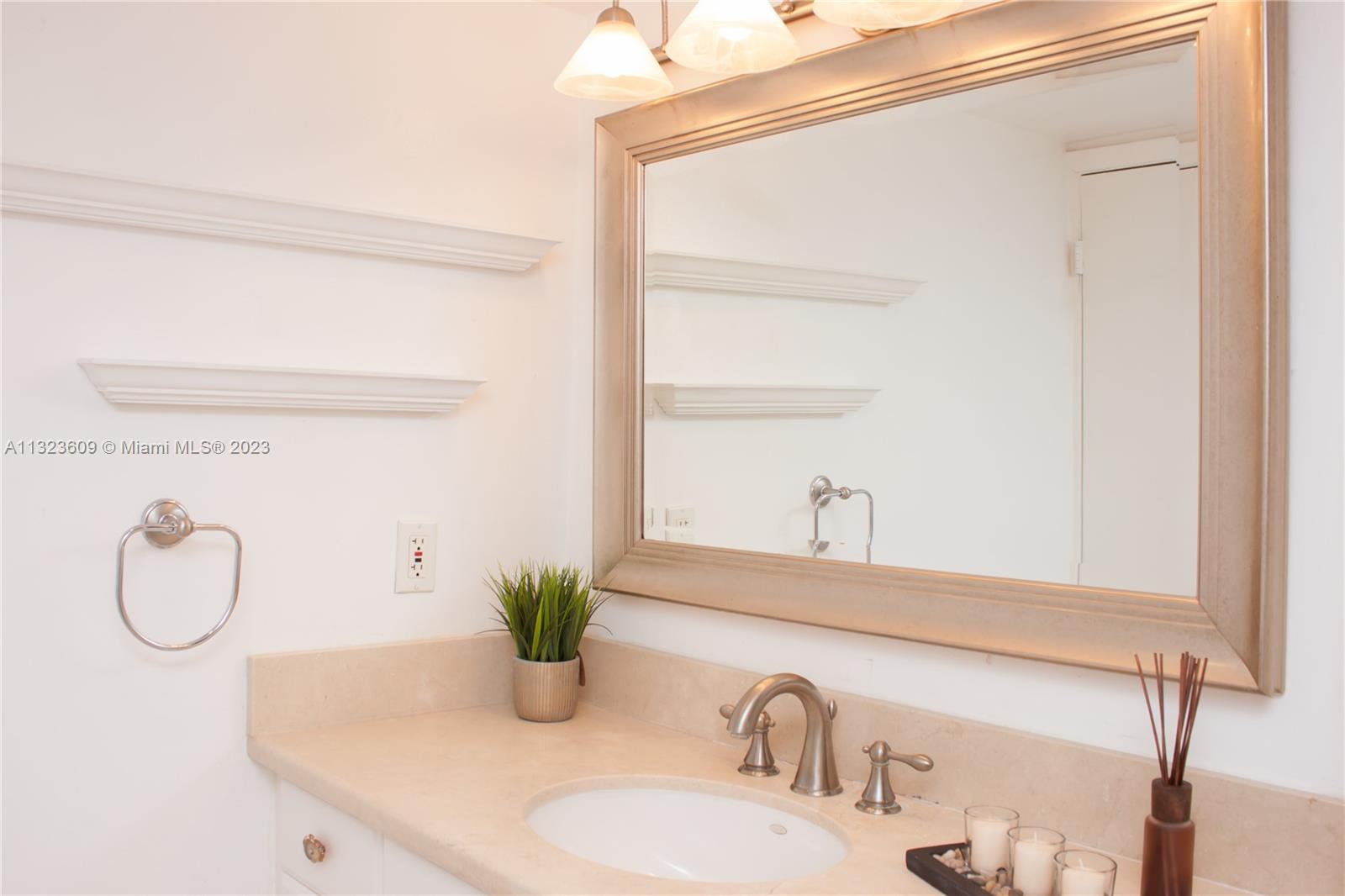 66 Valencia Ave Unit: 602A