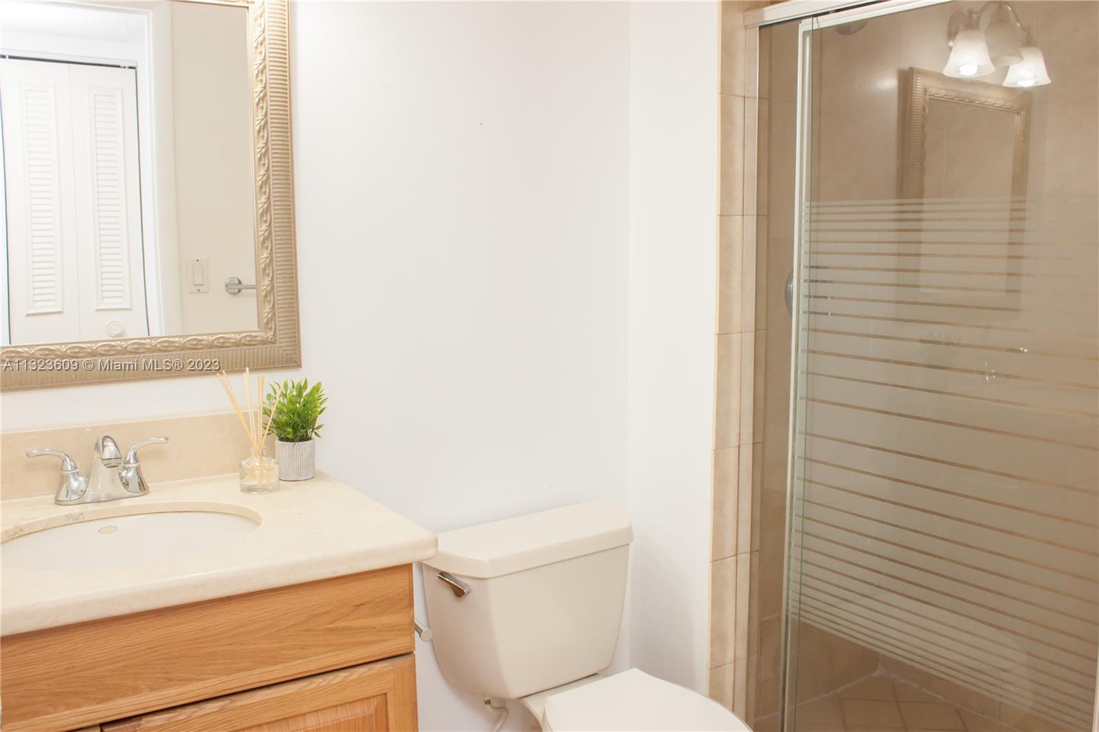 66 Valencia Ave Unit: 602A