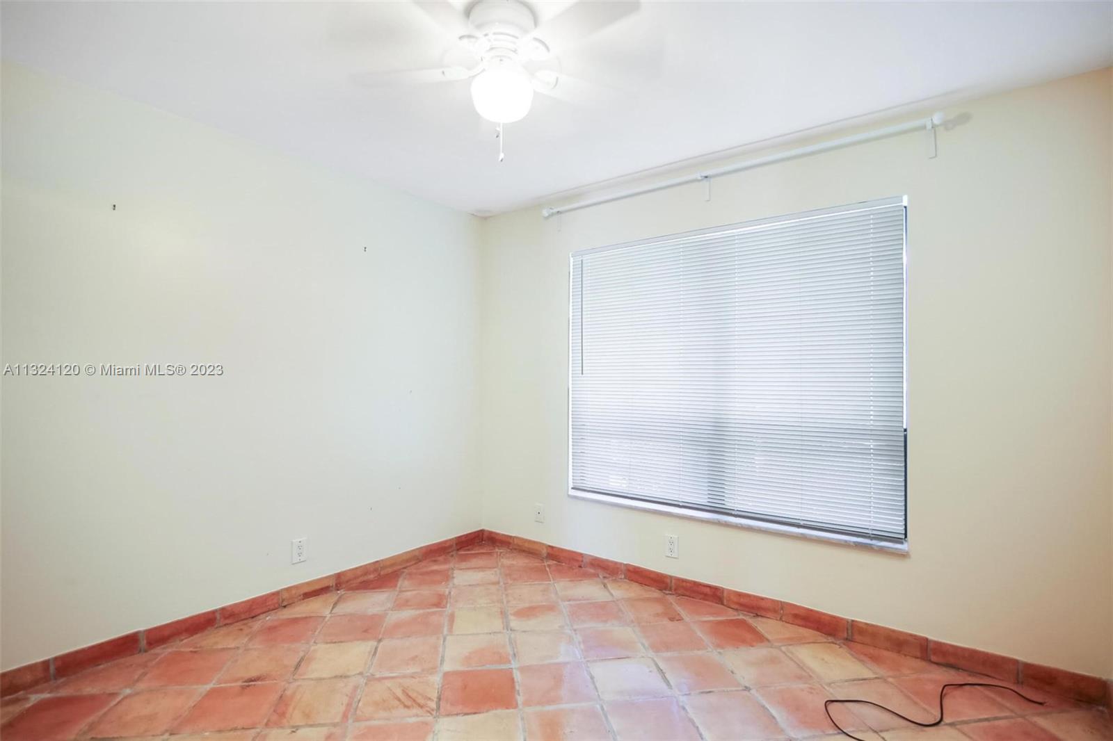 11300 SW 115th Ter Unit: 11300
