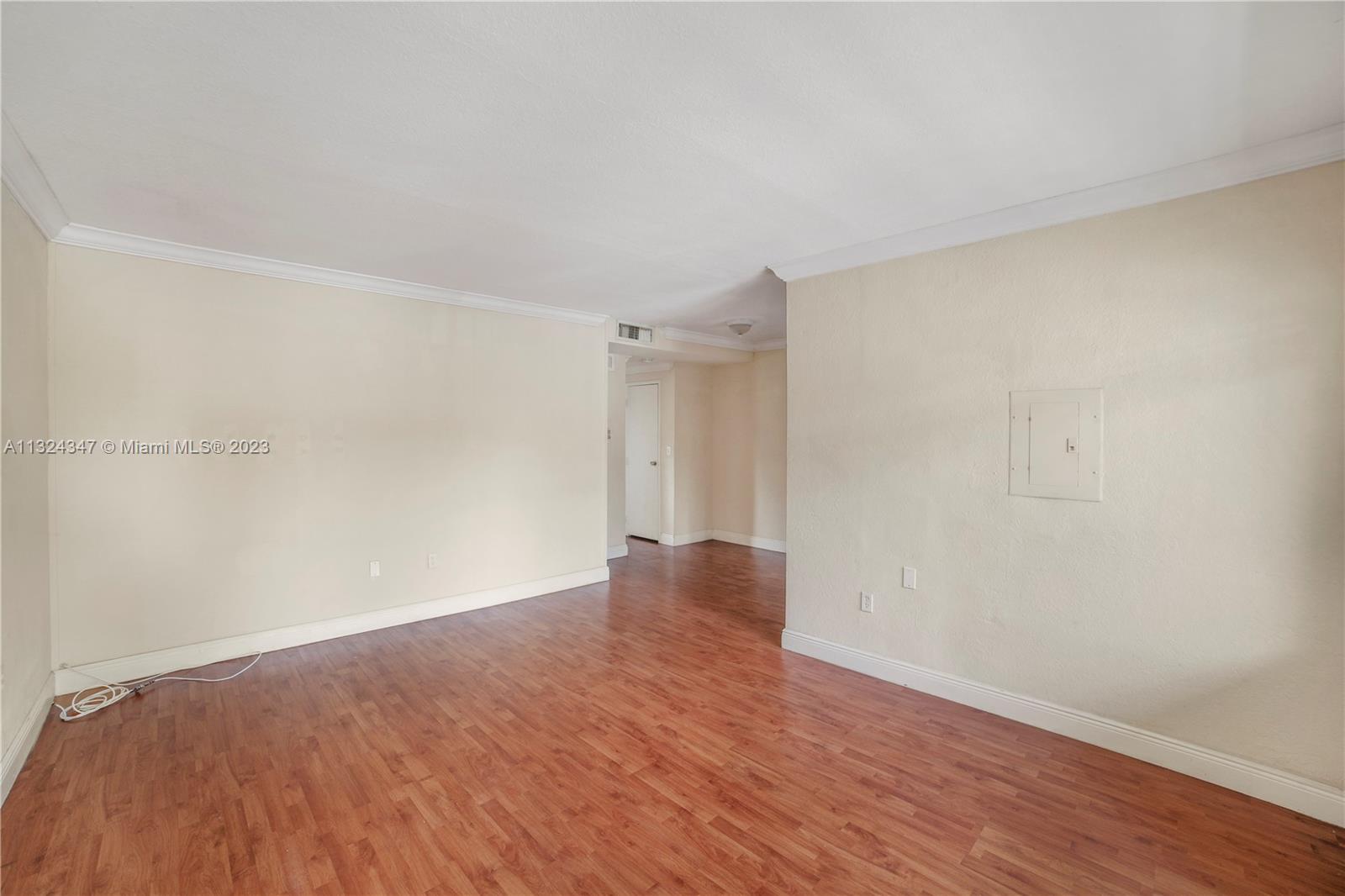 95 Edgewater Dr Unit: 203
