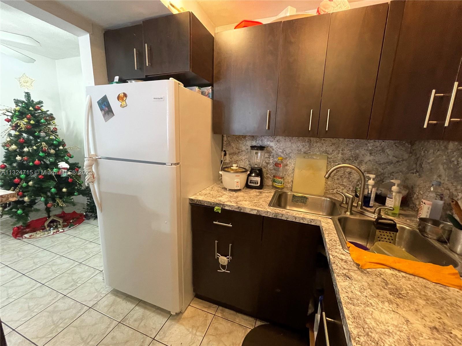 1770 79th St Cswy Unit: D105
