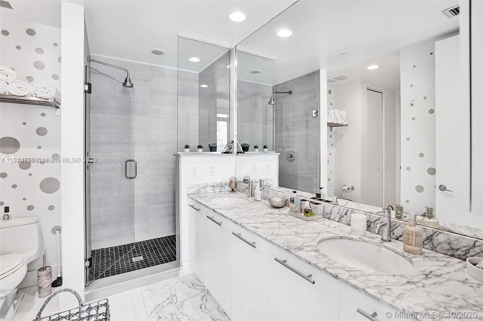 500 Brickell Ave Unit: LPH-05
