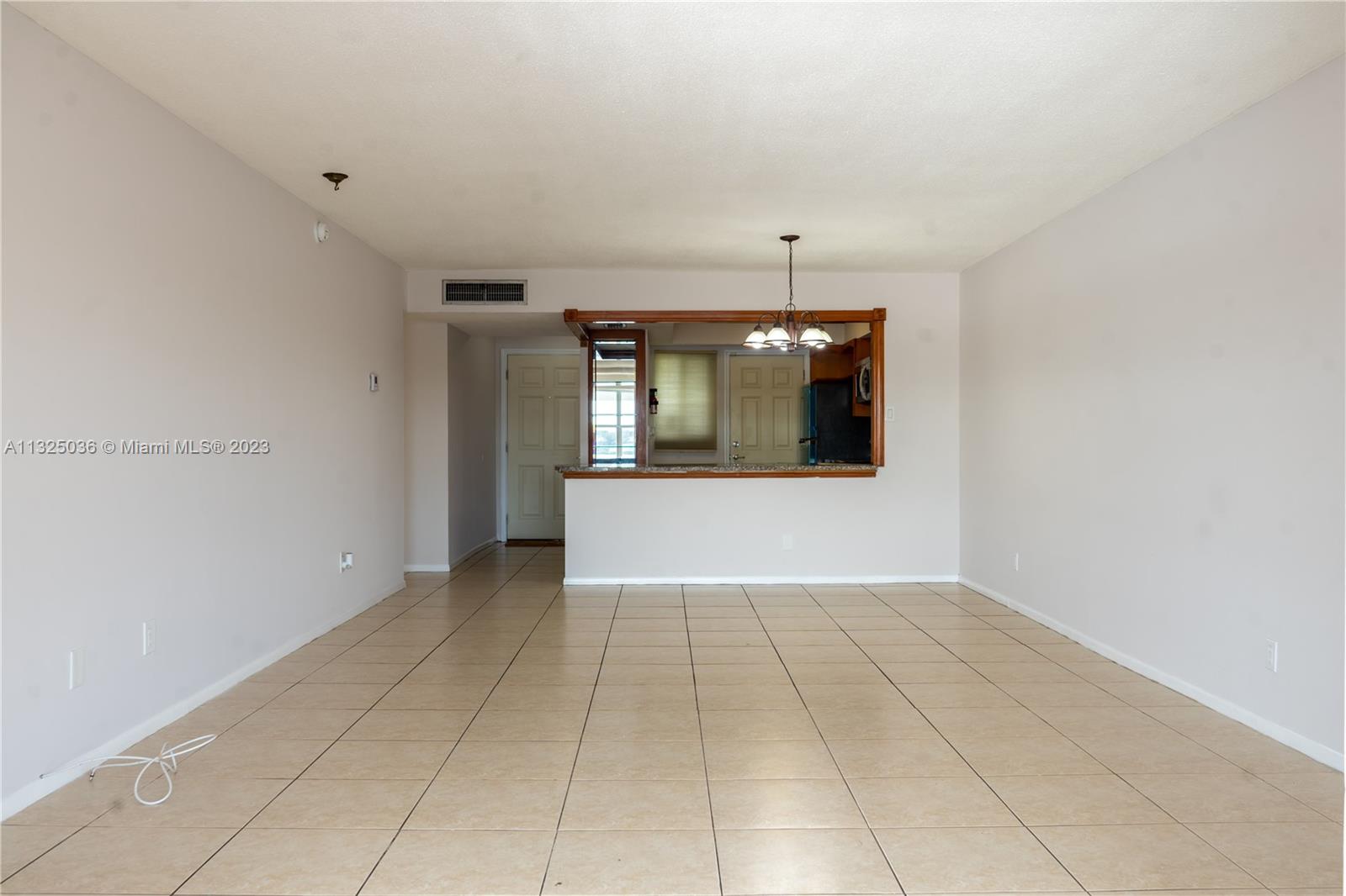 1100 NE 191st St Unit: 43