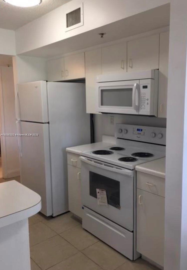 2640 S University Dr Unit: 114