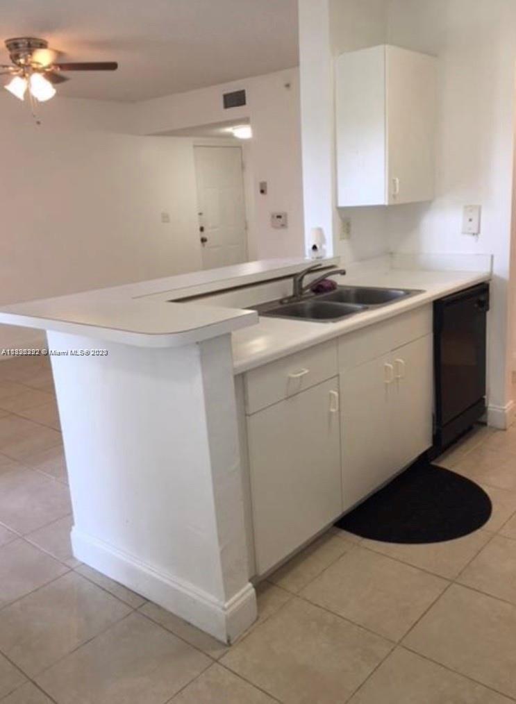 2640 S University Dr Unit: 114