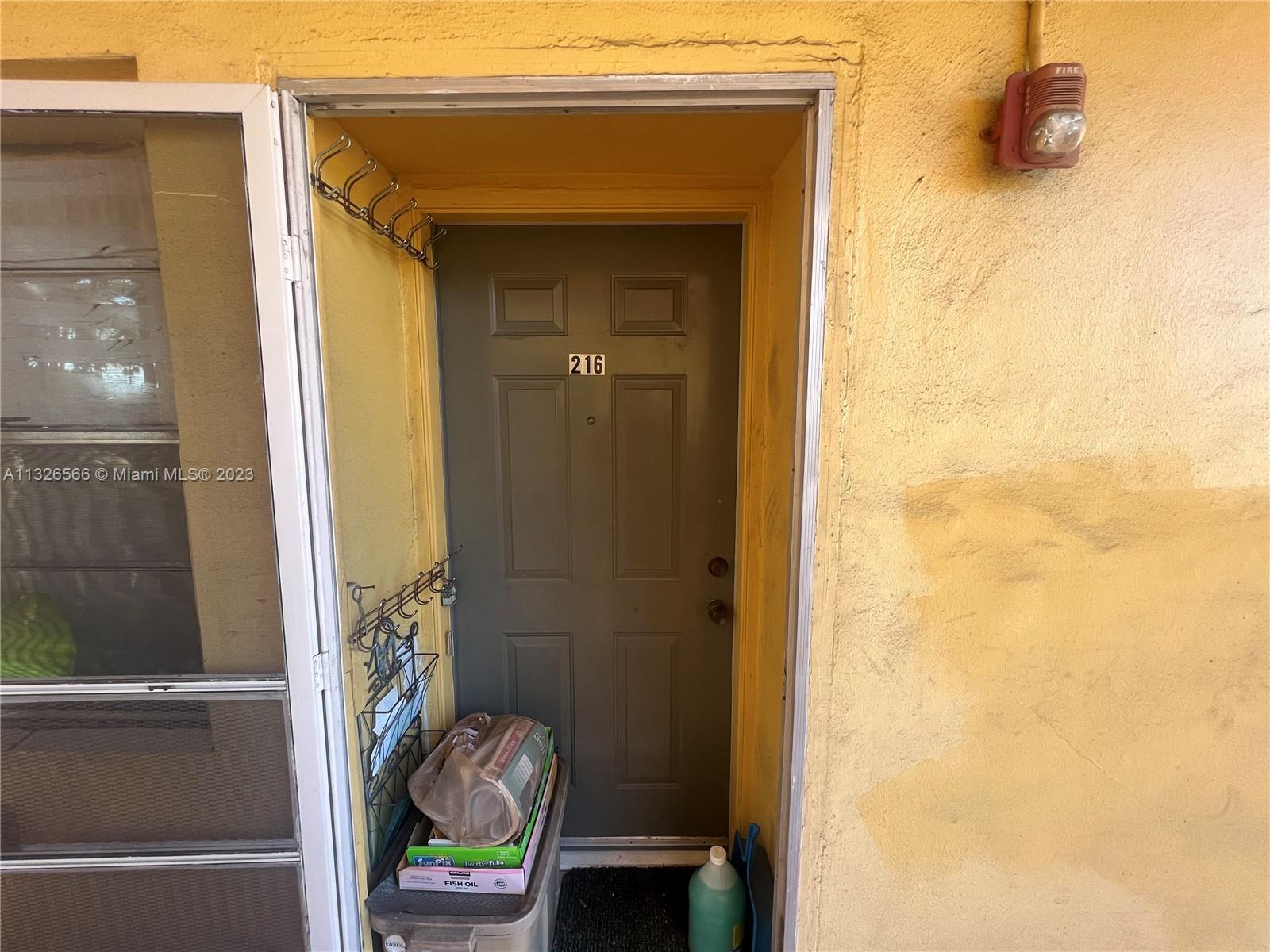 1551 NE Miami Gardens Dr Unit: 216
