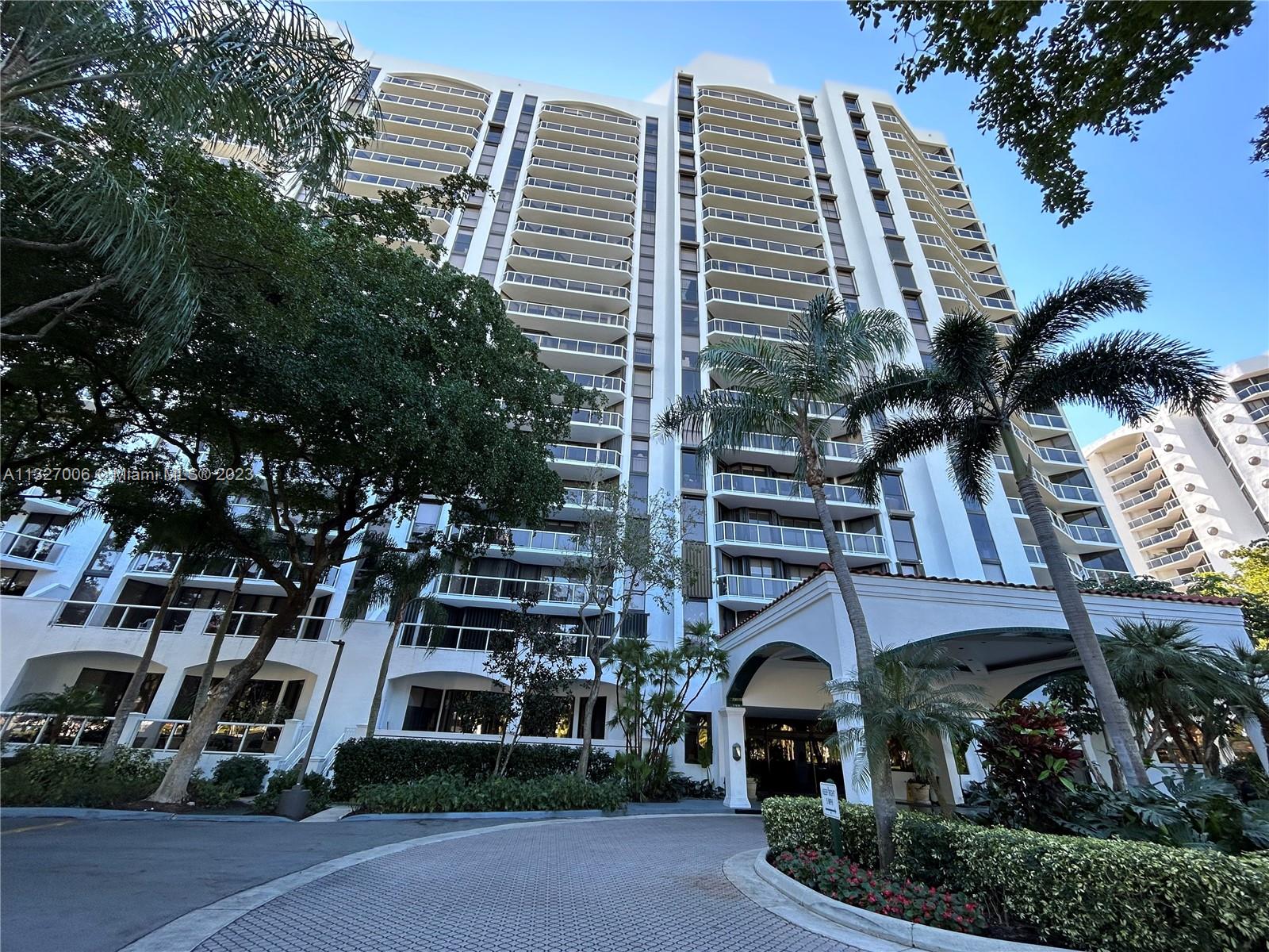 3640 Yacht Club Dr # 1903